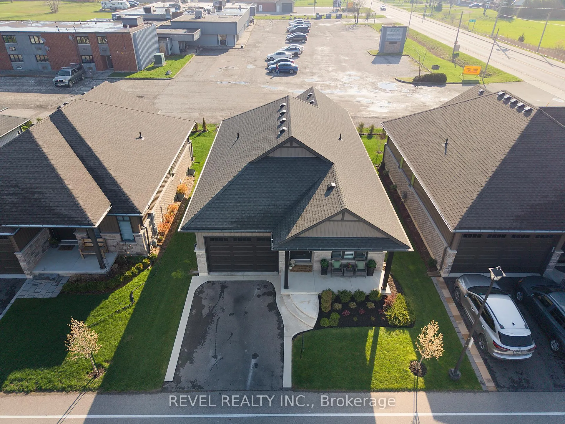Photo 32 of Unit 8, 24 Craddock Boulevard, Haldimand — HOMEH