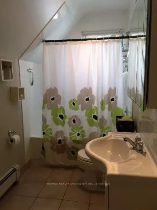 Photo 11 of Unit 3, 2016 Edinburgh Drive, Burlington, Brant — HOMEH