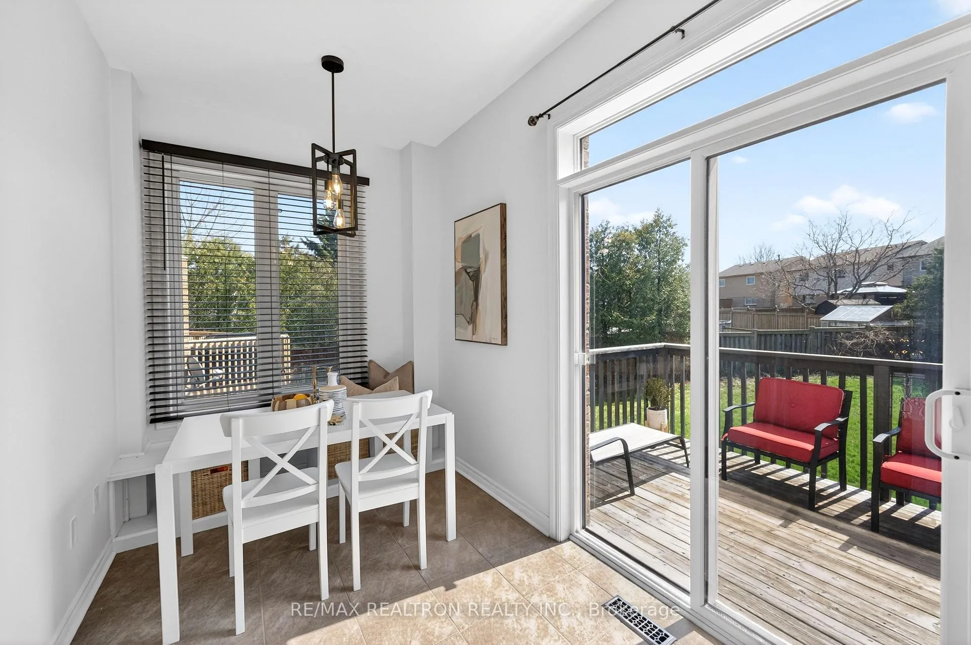 Photo 9 of 41 Horton Street, Ajax, Central East — HOMEH
