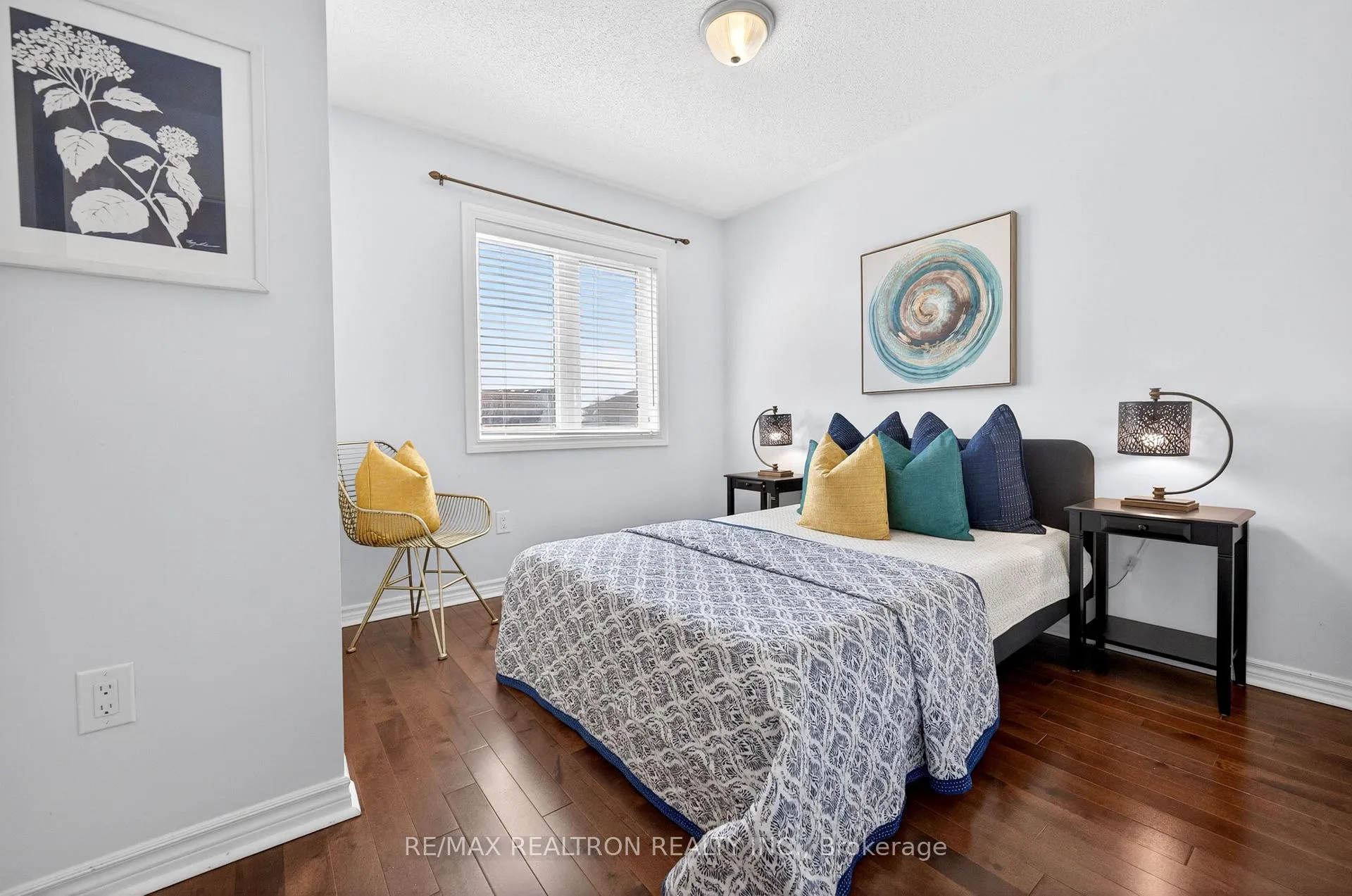 Photo 14 of 41 Horton Street, Ajax, Central East — HOMEH