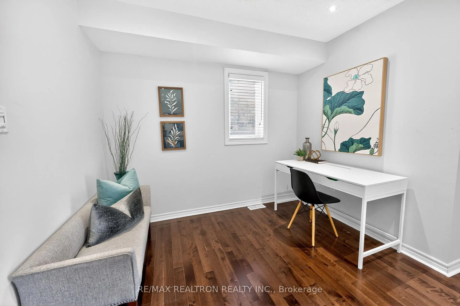 Photo 18 of 41 Horton Street, Ajax, Central East — HOMEH