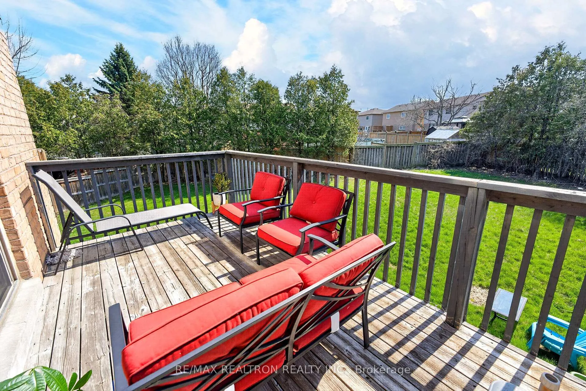 Photo 21 of 41 Horton Street, Ajax, Central East — HOMEH