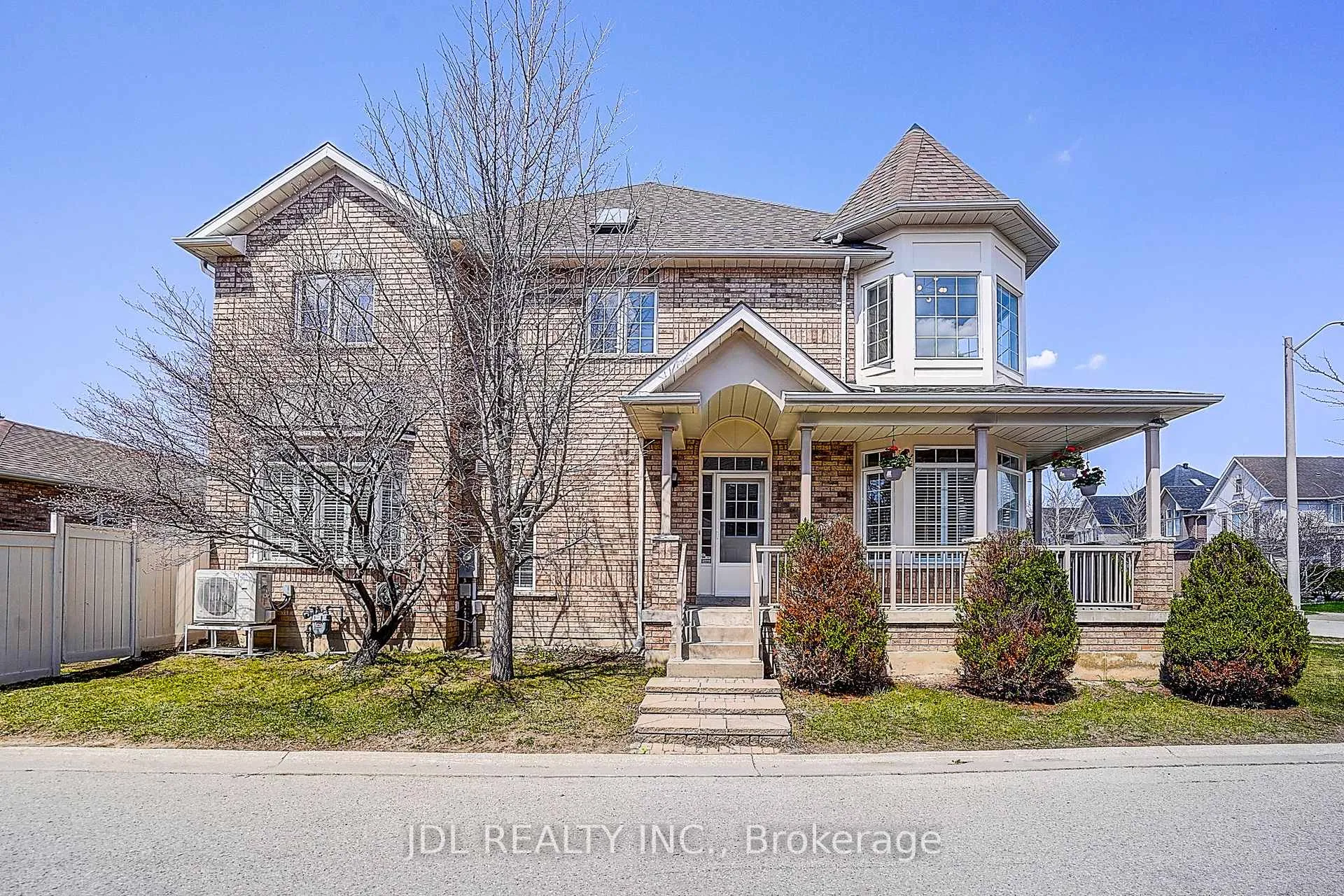Photo 1 of 2 Catalina Crescent, Richmond Hill, Rouge Woods — HOMEH