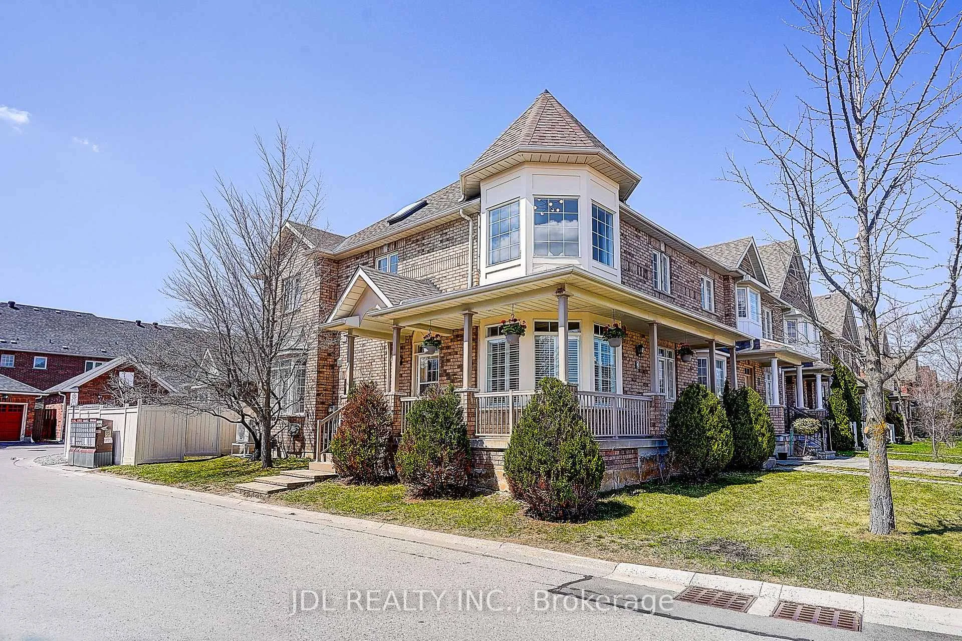 Photo 2 of 2 Catalina Crescent, Richmond Hill, Rouge Woods — HOMEH