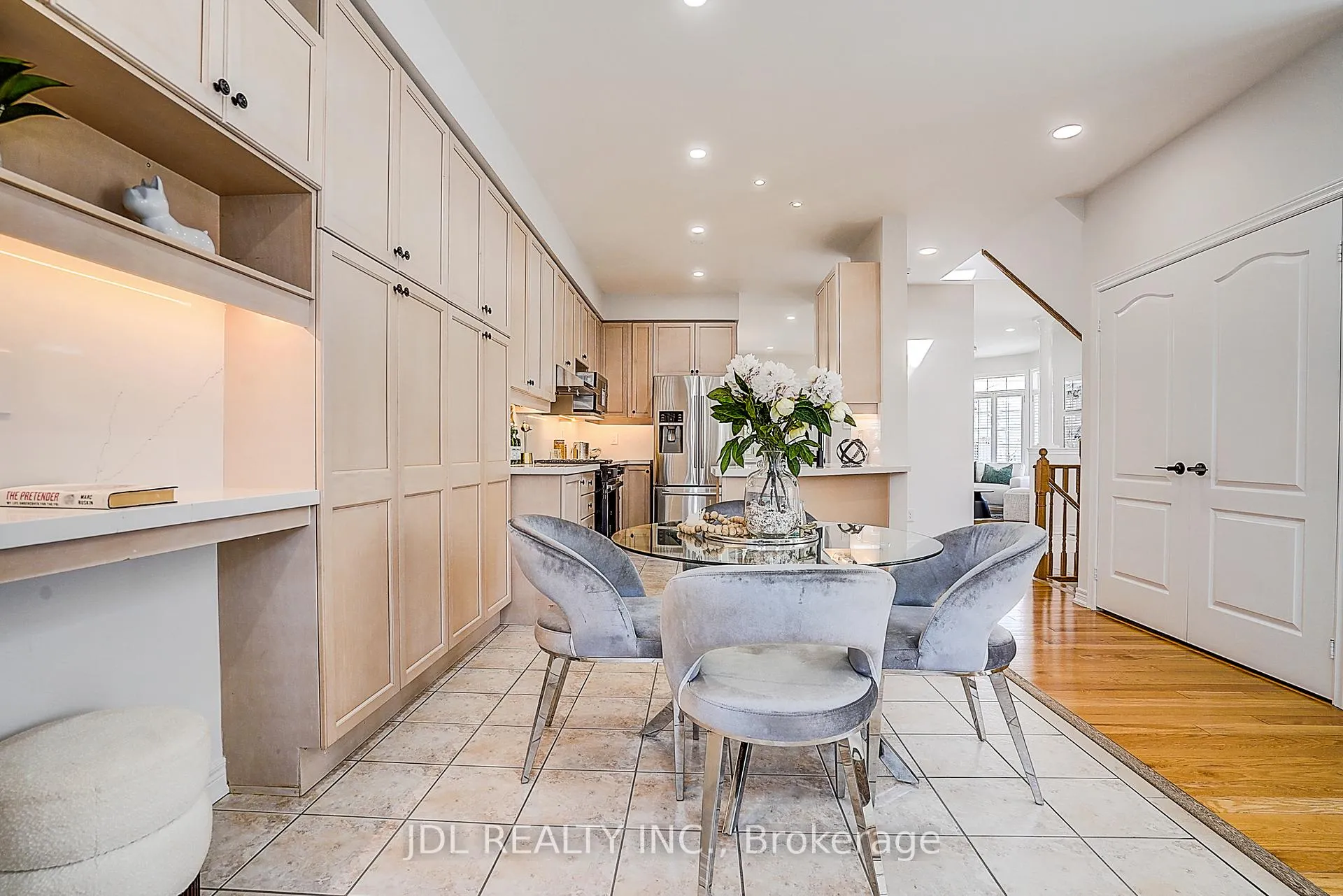 Photo 19 of 2 Catalina Crescent, Richmond Hill, Rouge Woods — HOMEH