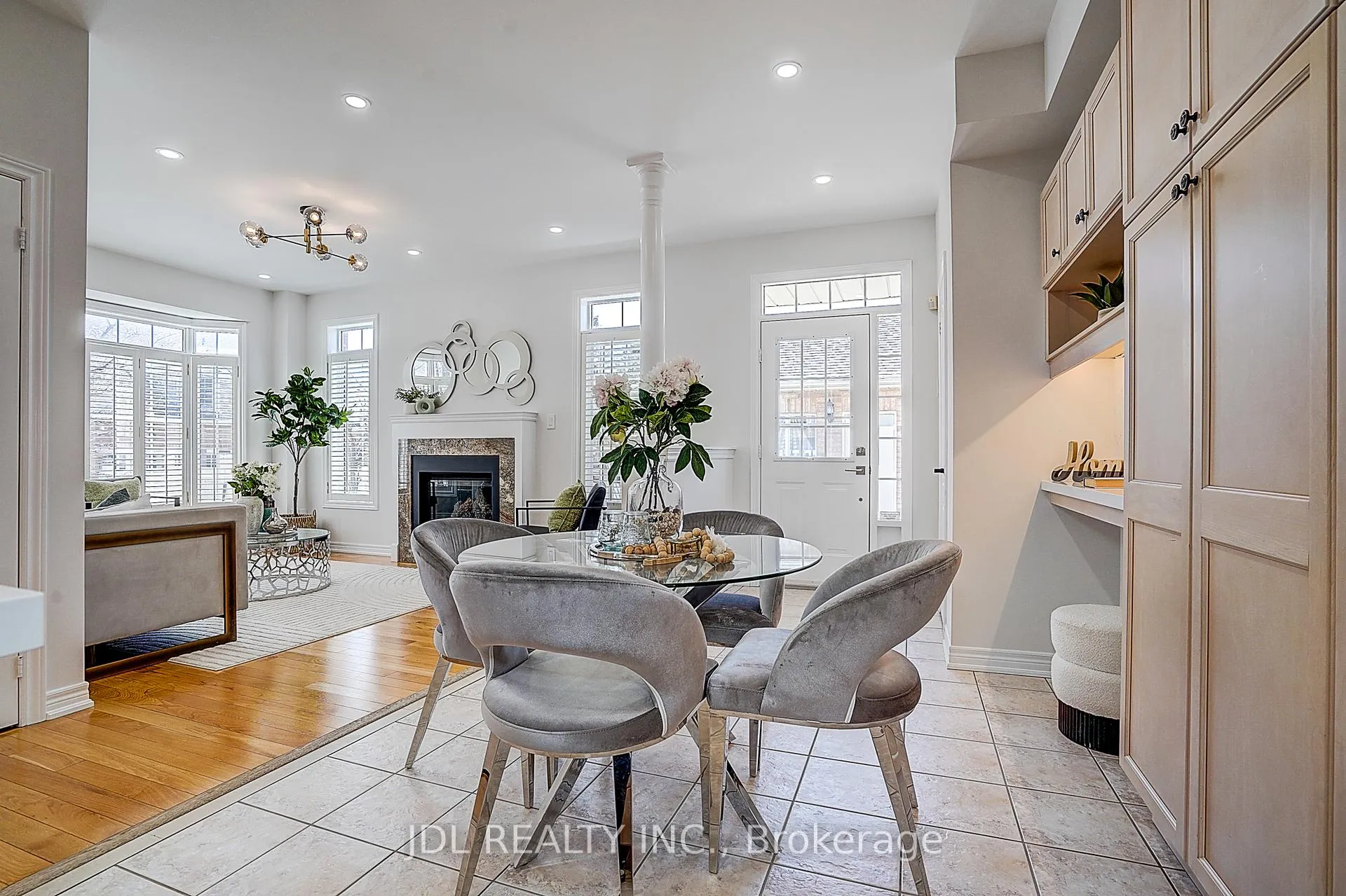 Photo 20 of 2 Catalina Crescent, Richmond Hill, Rouge Woods — HOMEH