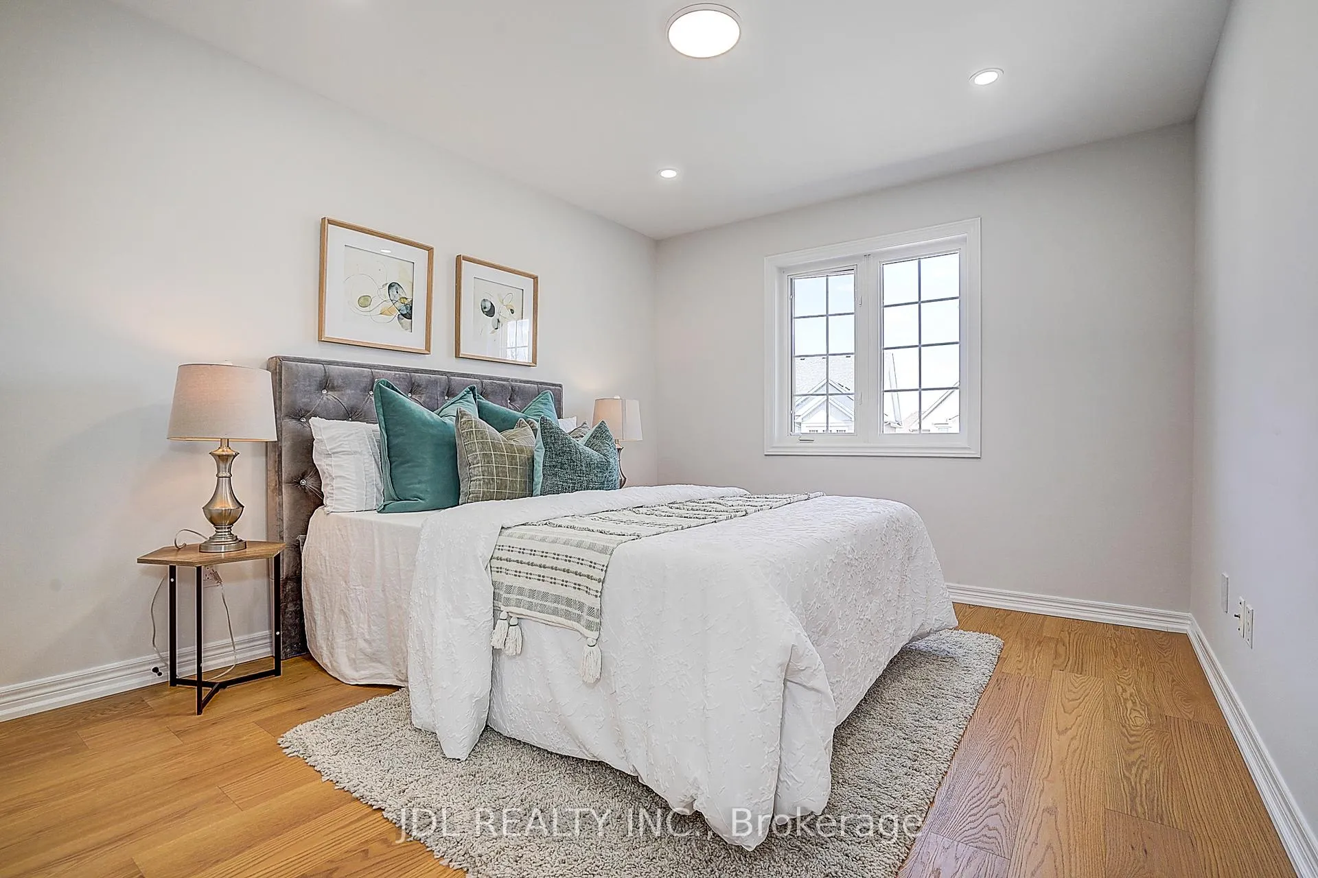 Photo 36 of 2 Catalina Crescent, Richmond Hill, Rouge Woods — HOMEH