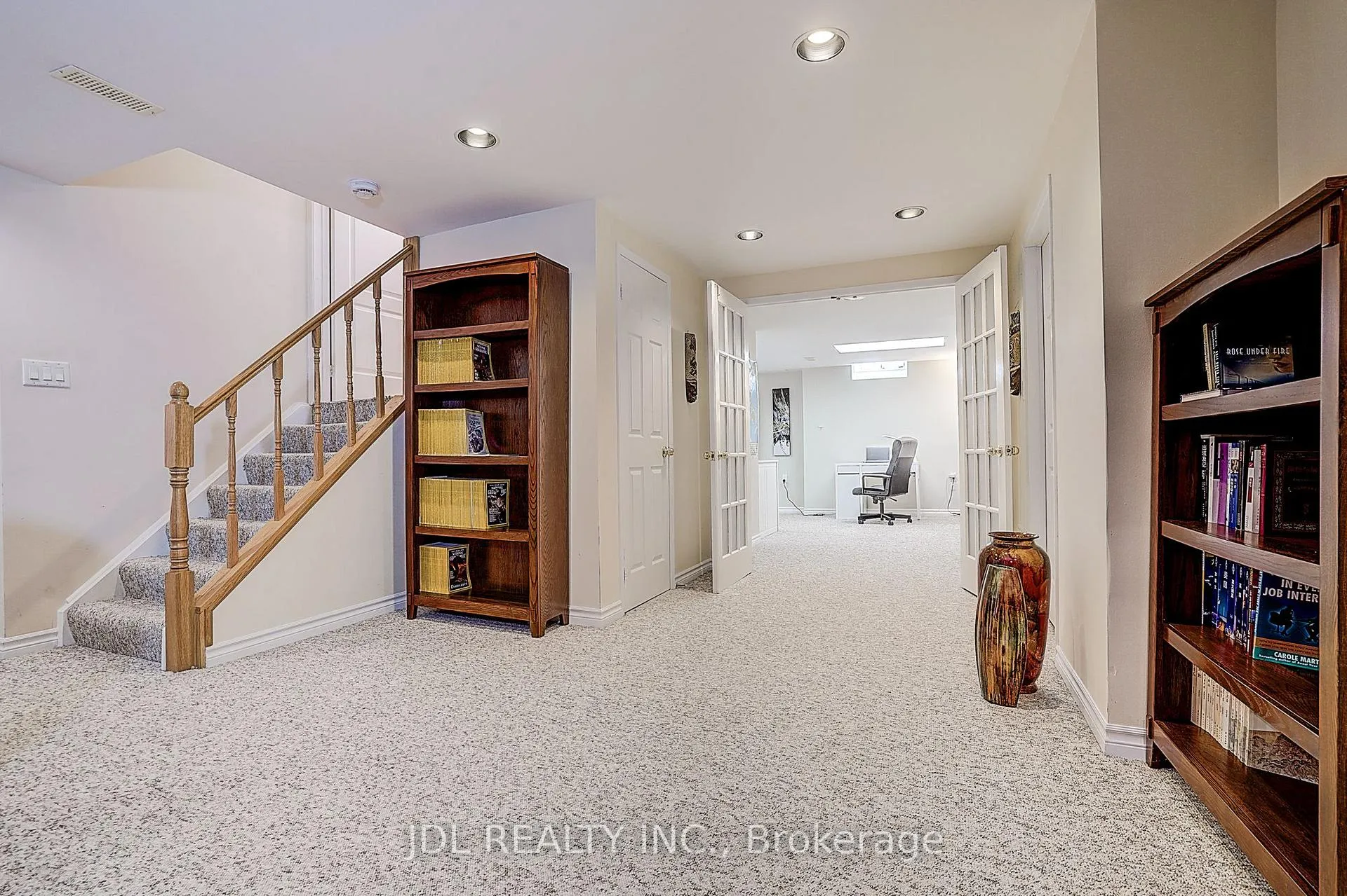 Photo 40 of 2 Catalina Crescent, Richmond Hill, Rouge Woods — HOMEH