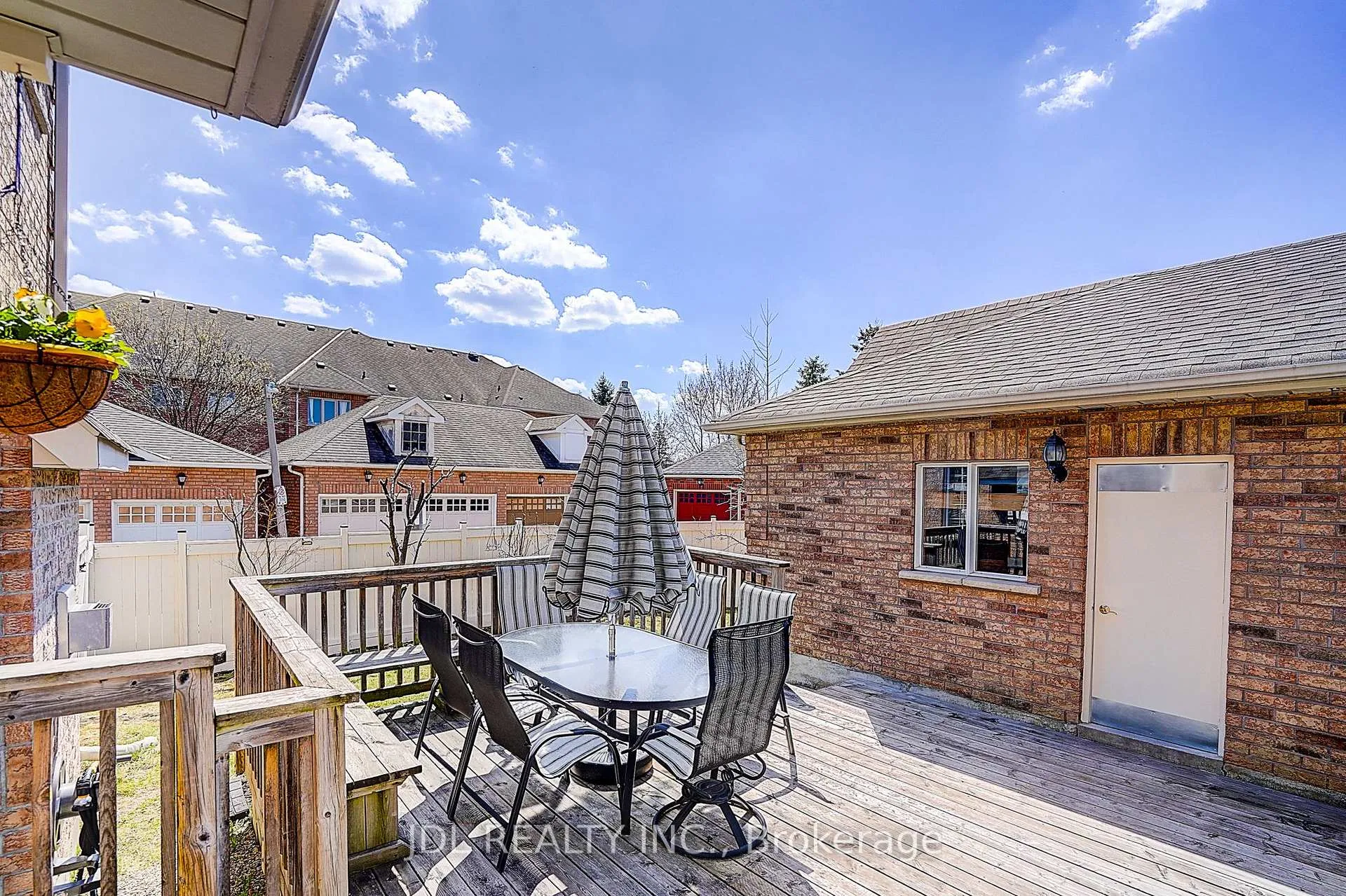 Photo 47 of 2 Catalina Crescent, Richmond Hill, Rouge Woods — HOMEH