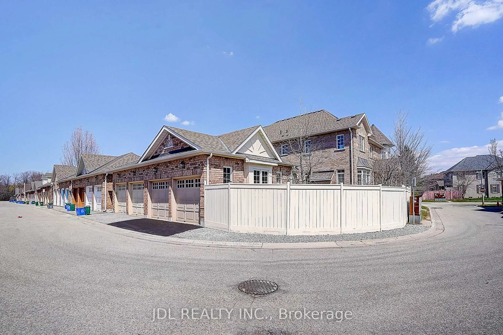 Photo 50 of 2 Catalina Crescent, Richmond Hill, Rouge Woods — HOMEH