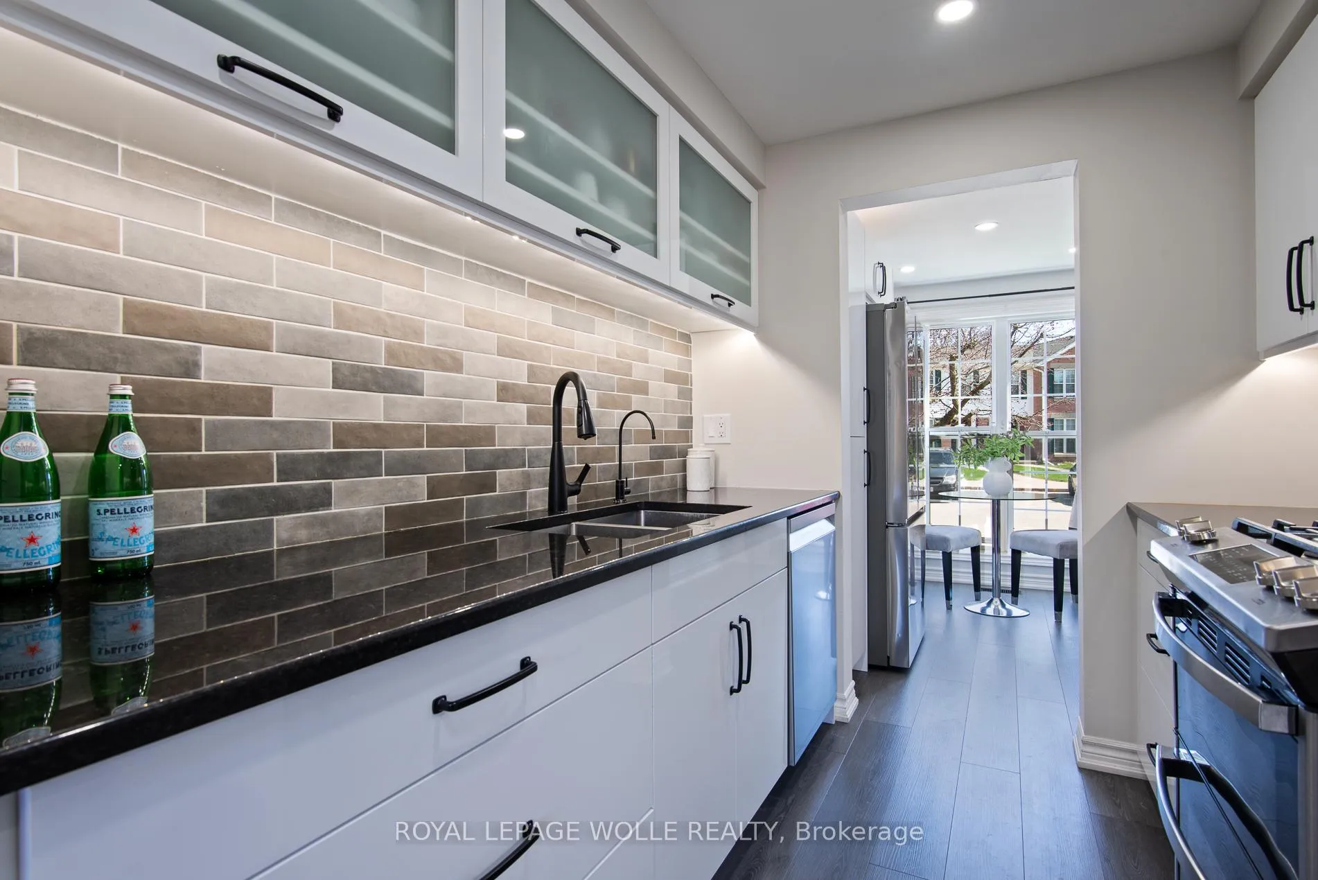 Photo 9 of Unit 9, 465 Woolwich Street N, Waterloo — HOMEH