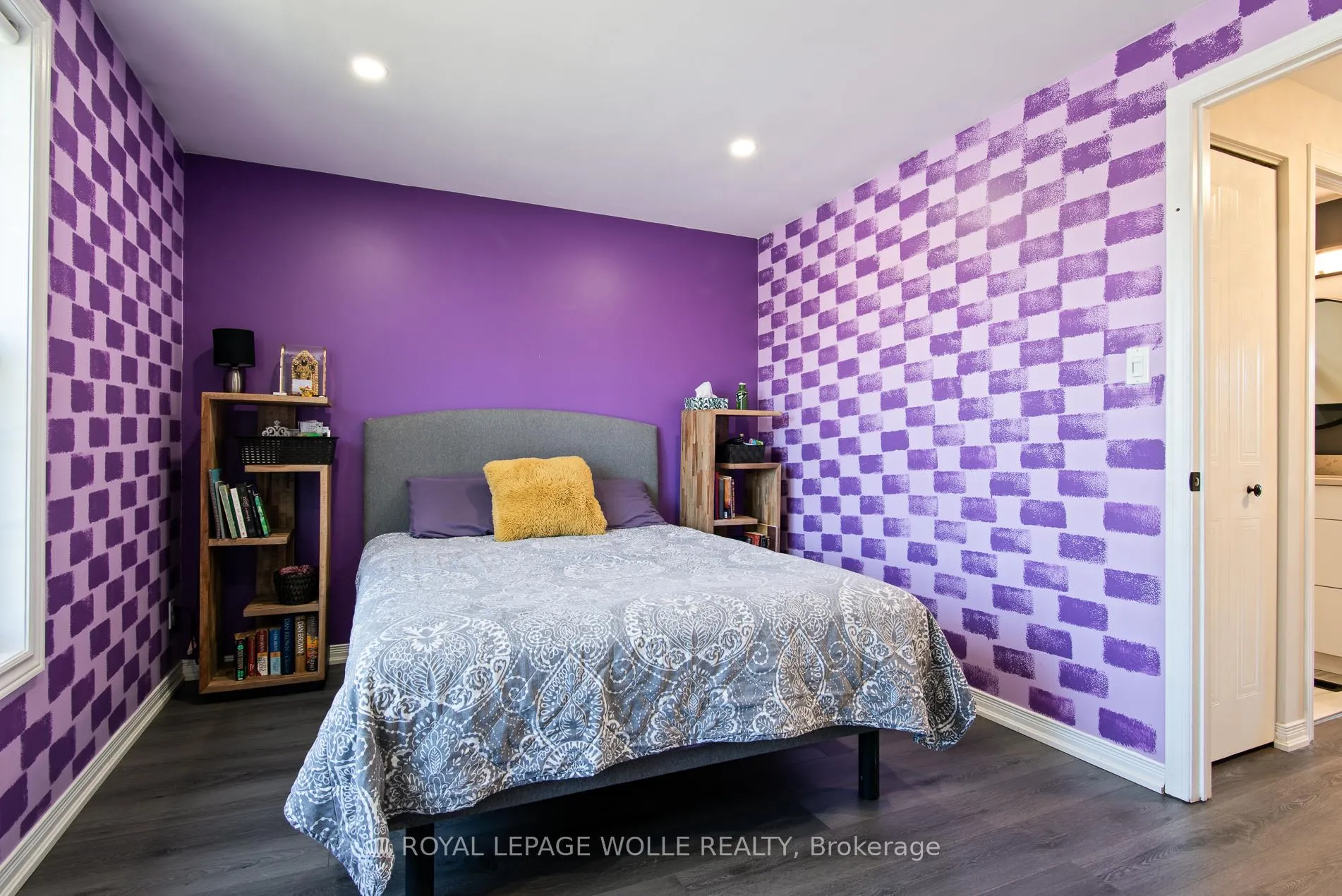 Photo 19 of Unit 9, 465 Woolwich Street N, Waterloo — HOMEH