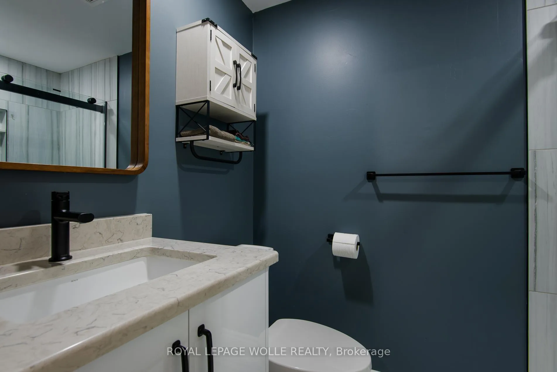 Photo 33 of Unit 9, 465 Woolwich Street N, Waterloo — HOMEH