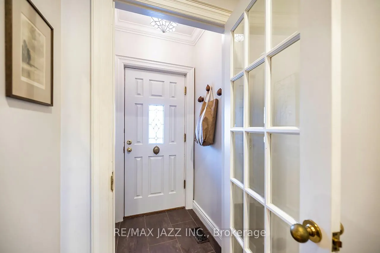 Photo 4 of 92 Alton Avenue, Toronto, South Riverdale — HOMEH