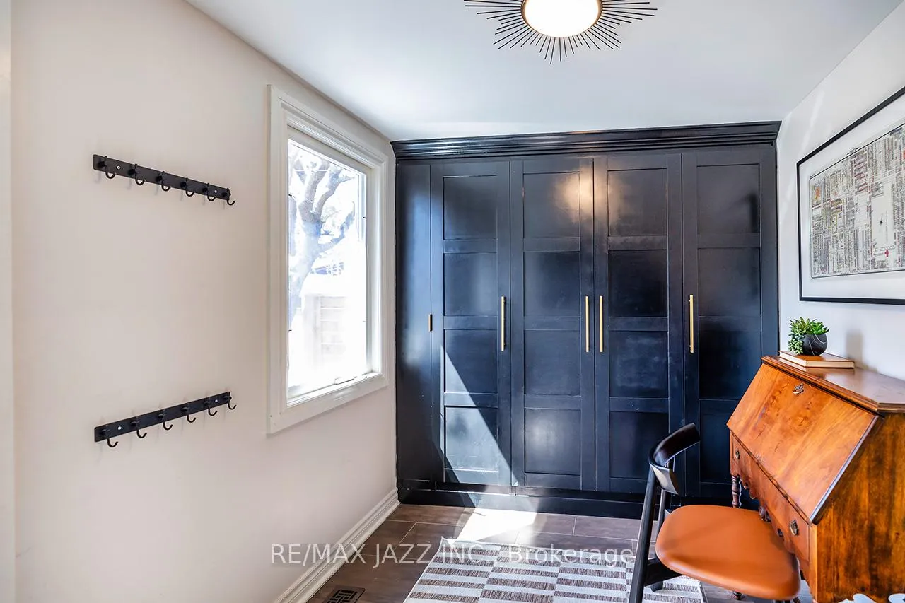 Photo 13 of 92 Alton Avenue, Toronto, South Riverdale — HOMEH