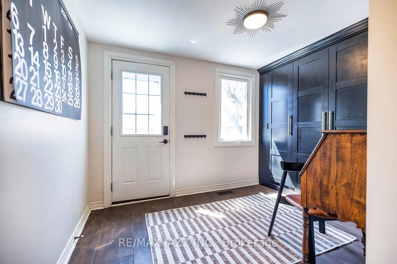 Photo 14 of 92 Alton Avenue, Toronto, South Riverdale — HOMEH