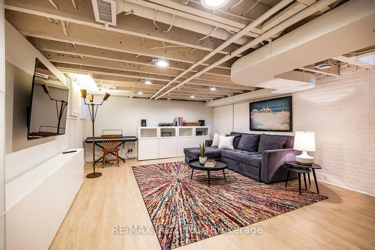 Photo 17 of 92 Alton Avenue, Toronto, South Riverdale — HOMEH