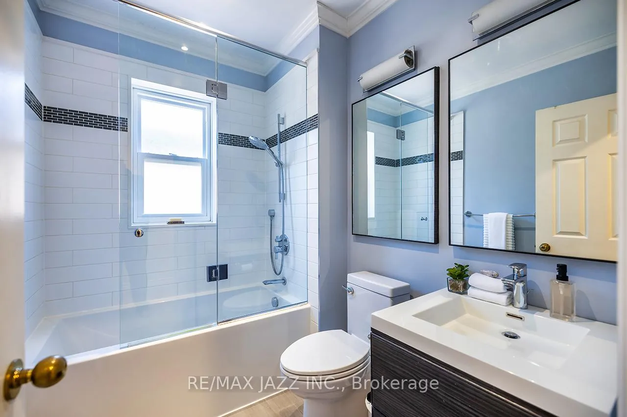 Photo 23 of 92 Alton Avenue, Toronto, South Riverdale — HOMEH