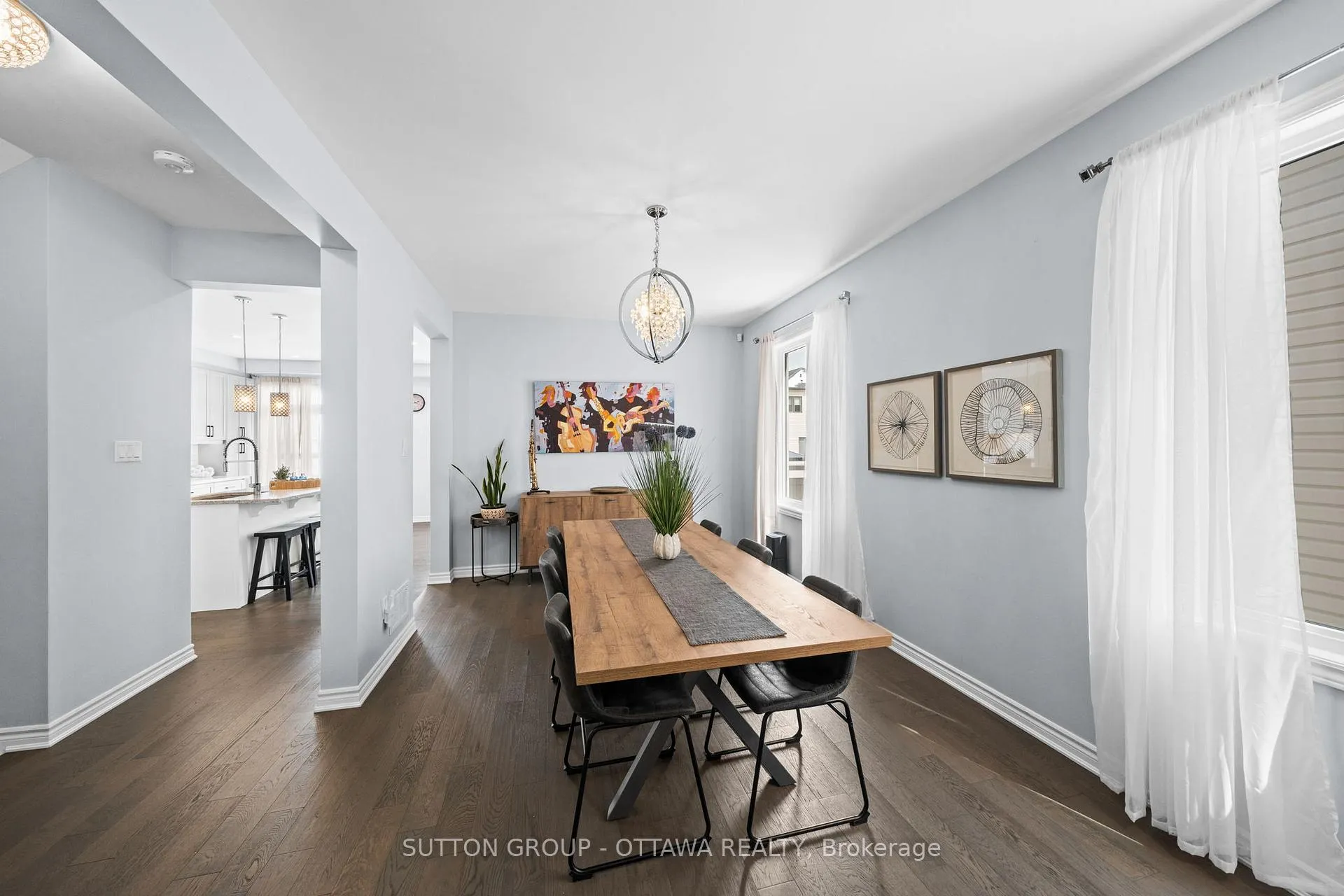 Photo 3 of 1013 Manege Street, Ottawa, Stittsville (South) — HOMEH