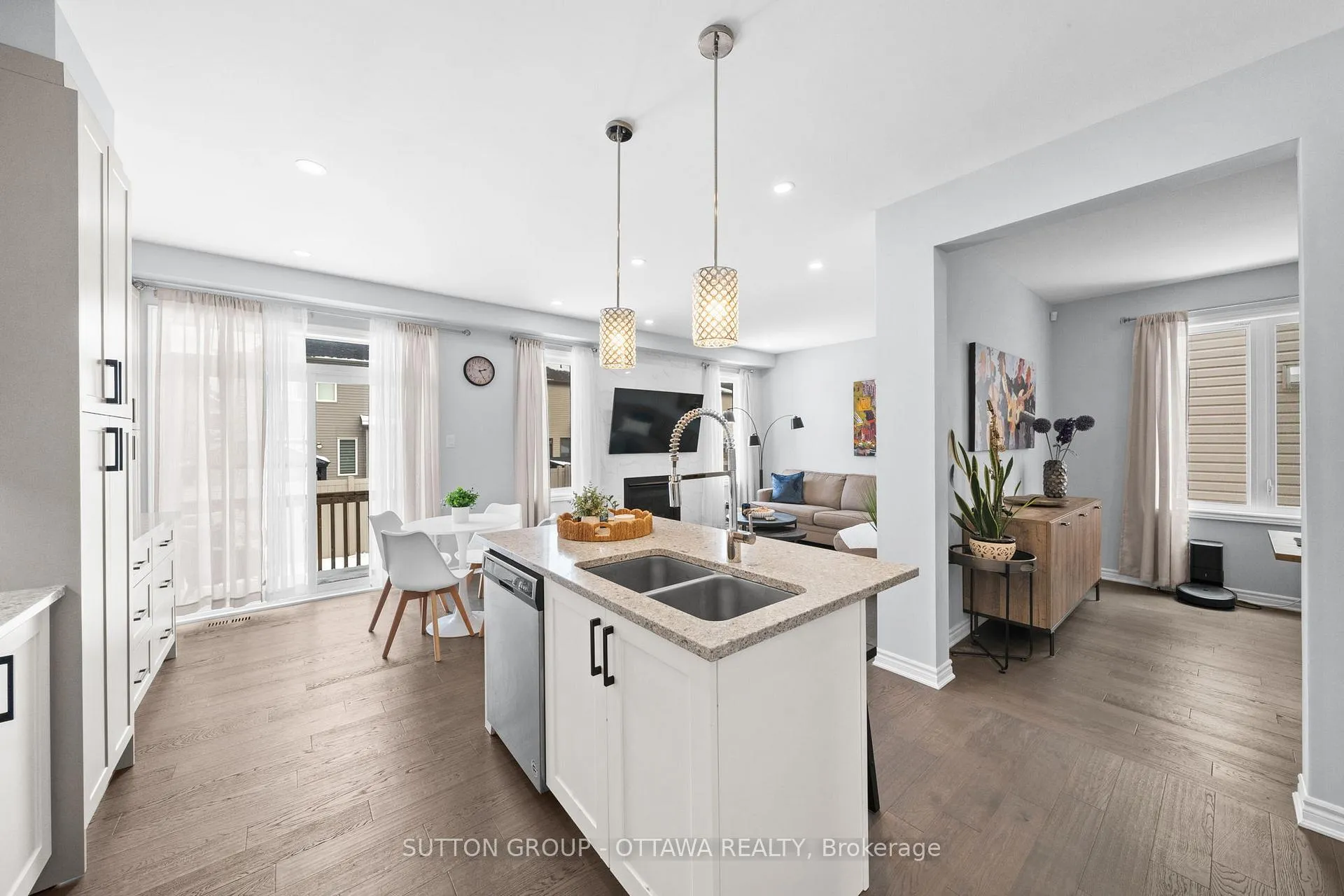 Photo 7 of 1013 Manege Street, Ottawa, Stittsville (South) — HOMEH