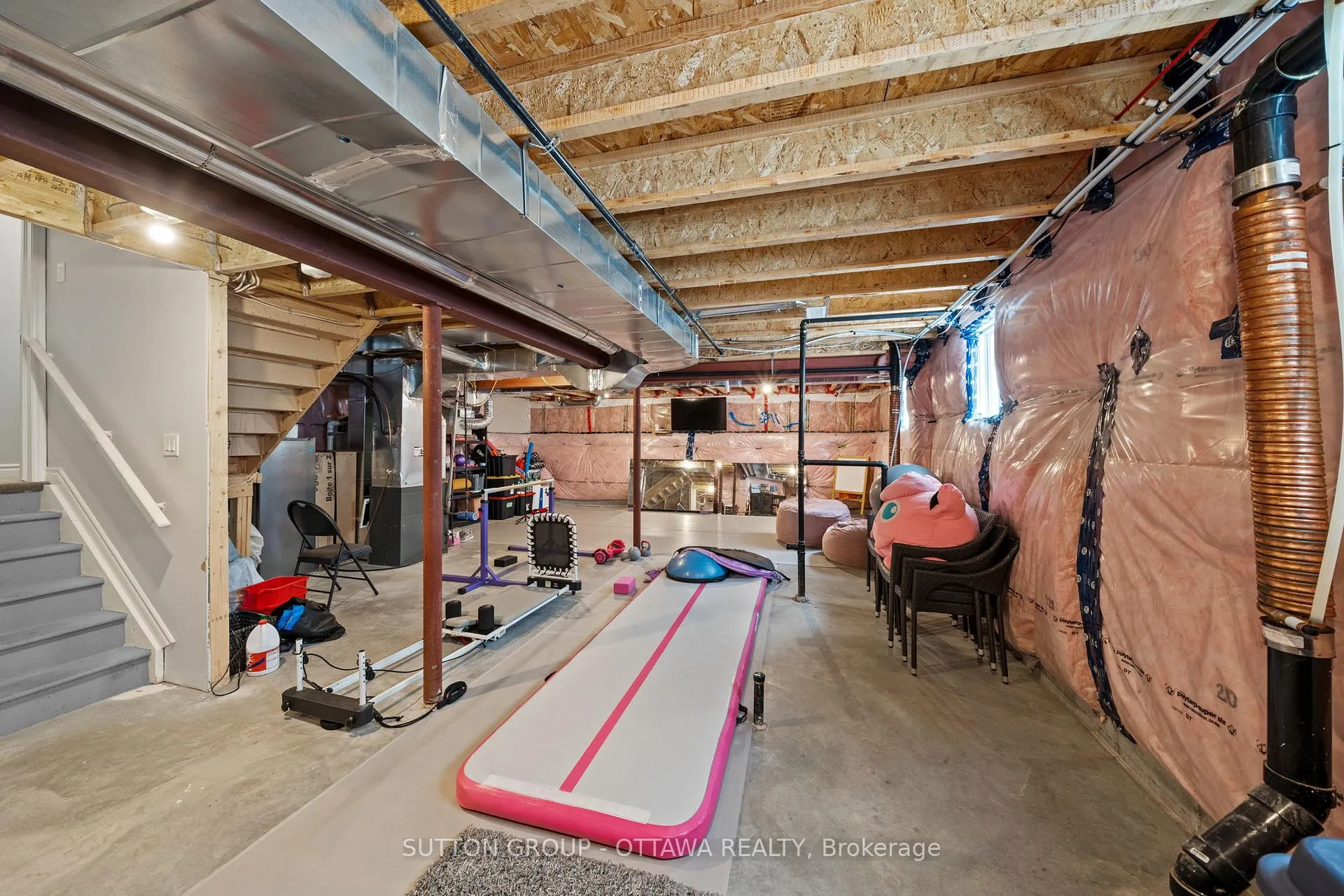 Photo 29 of 1013 Manege Street, Ottawa, Stittsville (South) — HOMEH