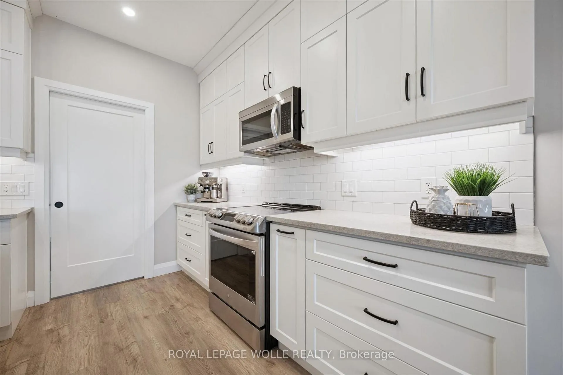 Photo 18 of 206 Timber Trail Road, Woolwich — HOMEH