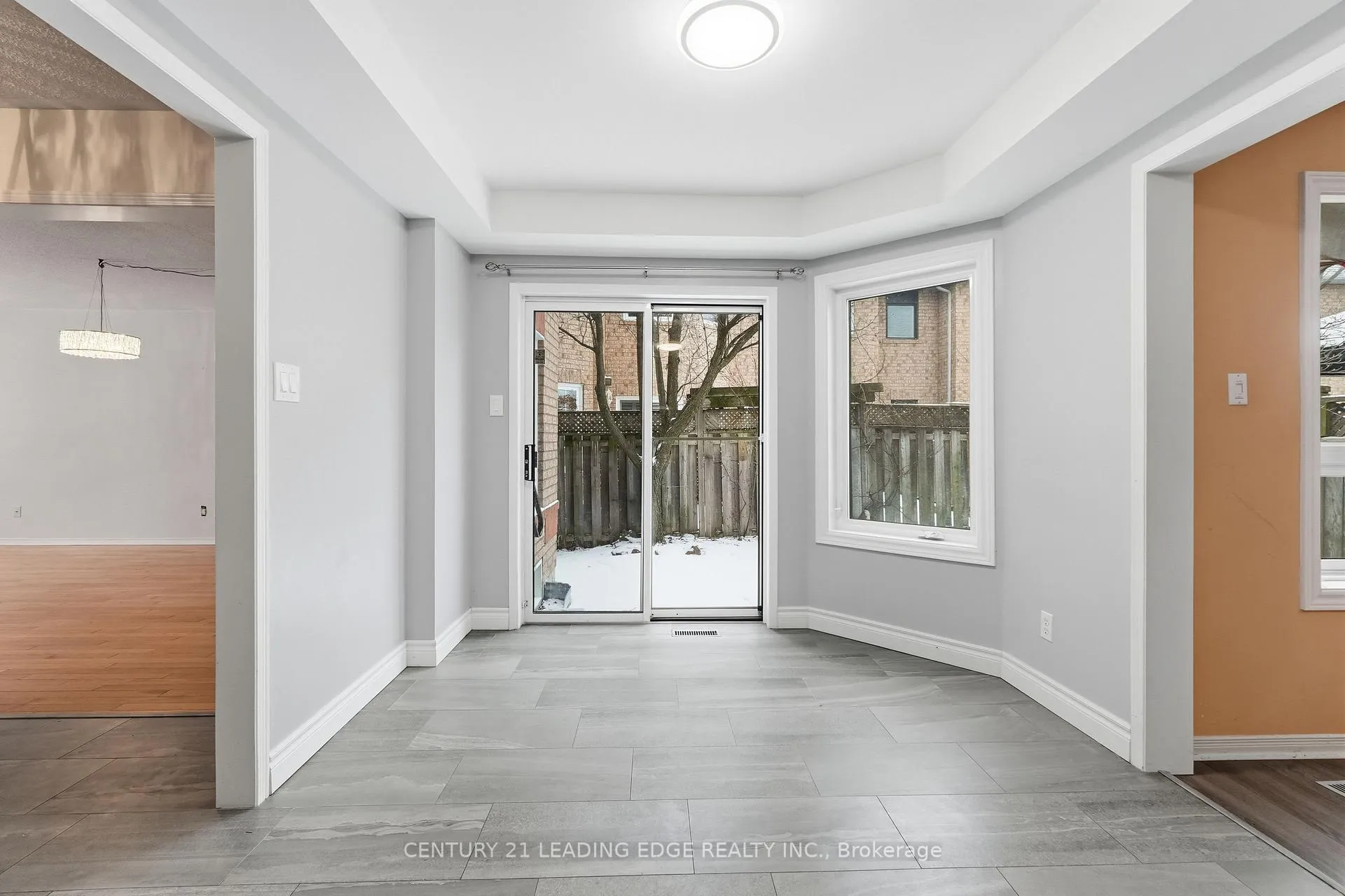 Photo 17 of 60 Snedden Avenue, Aurora, Bayview Wellington — HOMEH