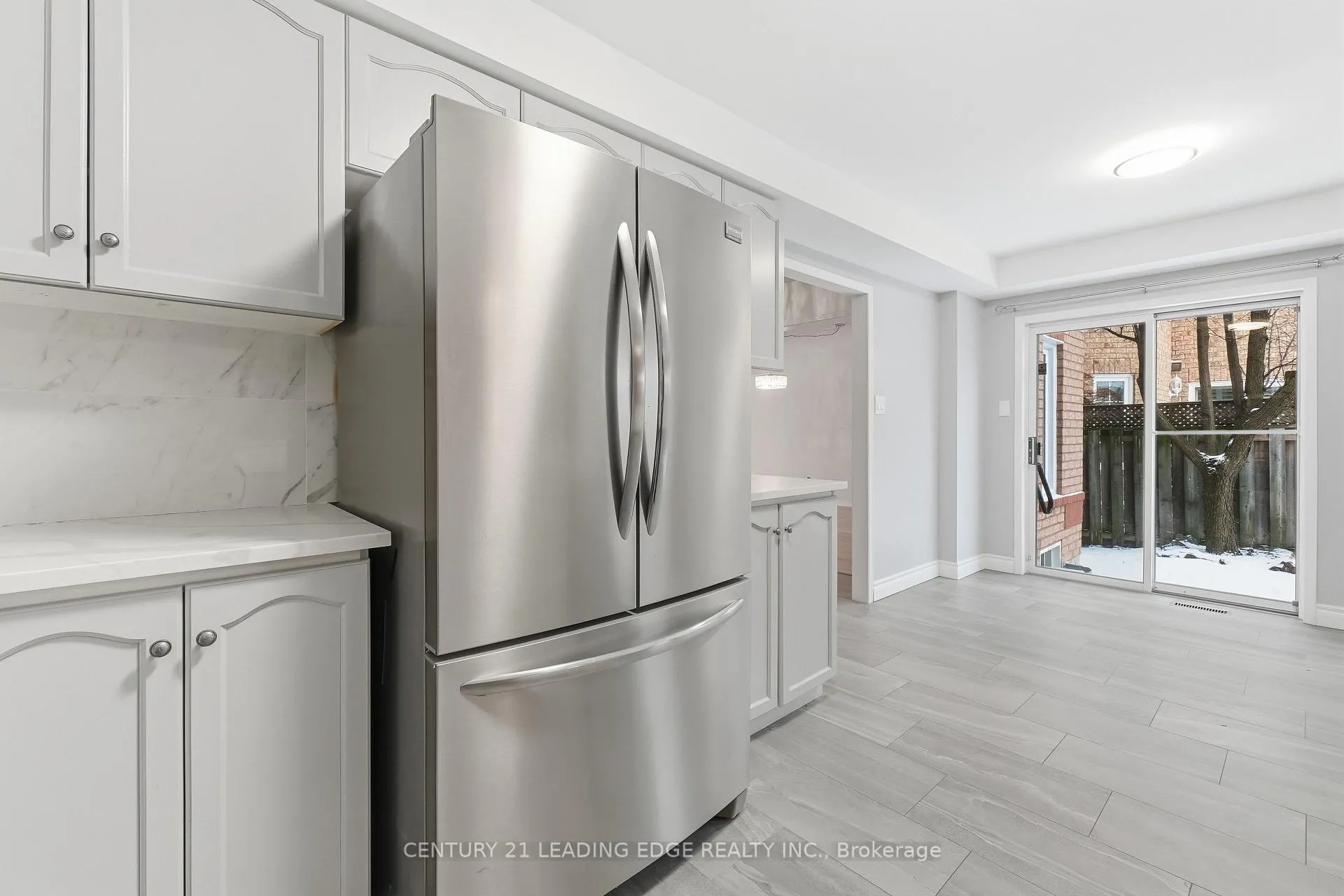 Photo 20 of 60 Snedden Avenue, Aurora, Bayview Wellington — HOMEH