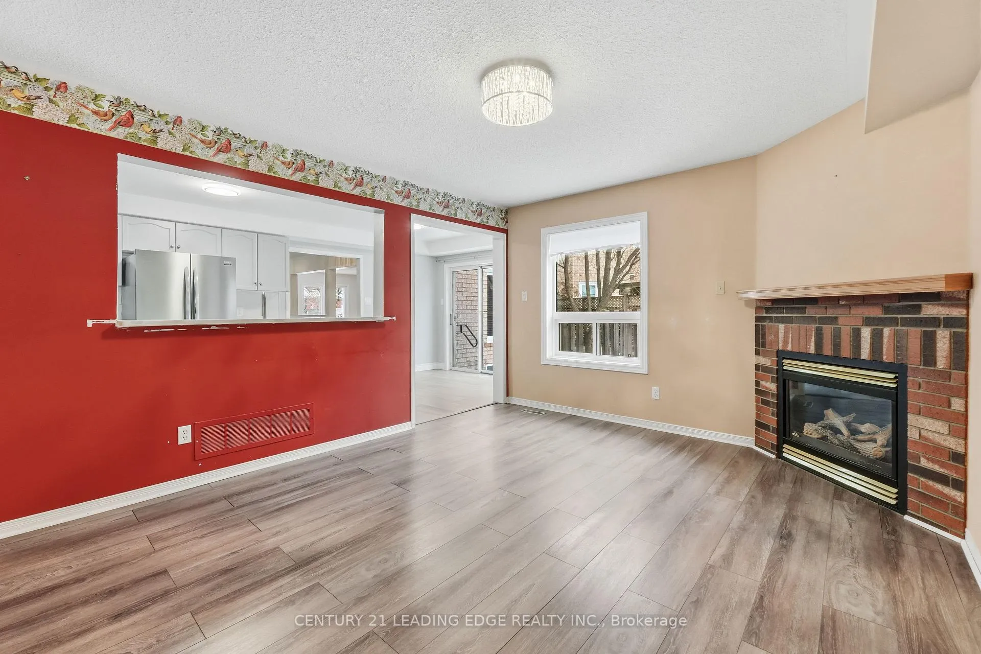 Photo 24 of 60 Snedden Avenue, Aurora, Bayview Wellington — HOMEH