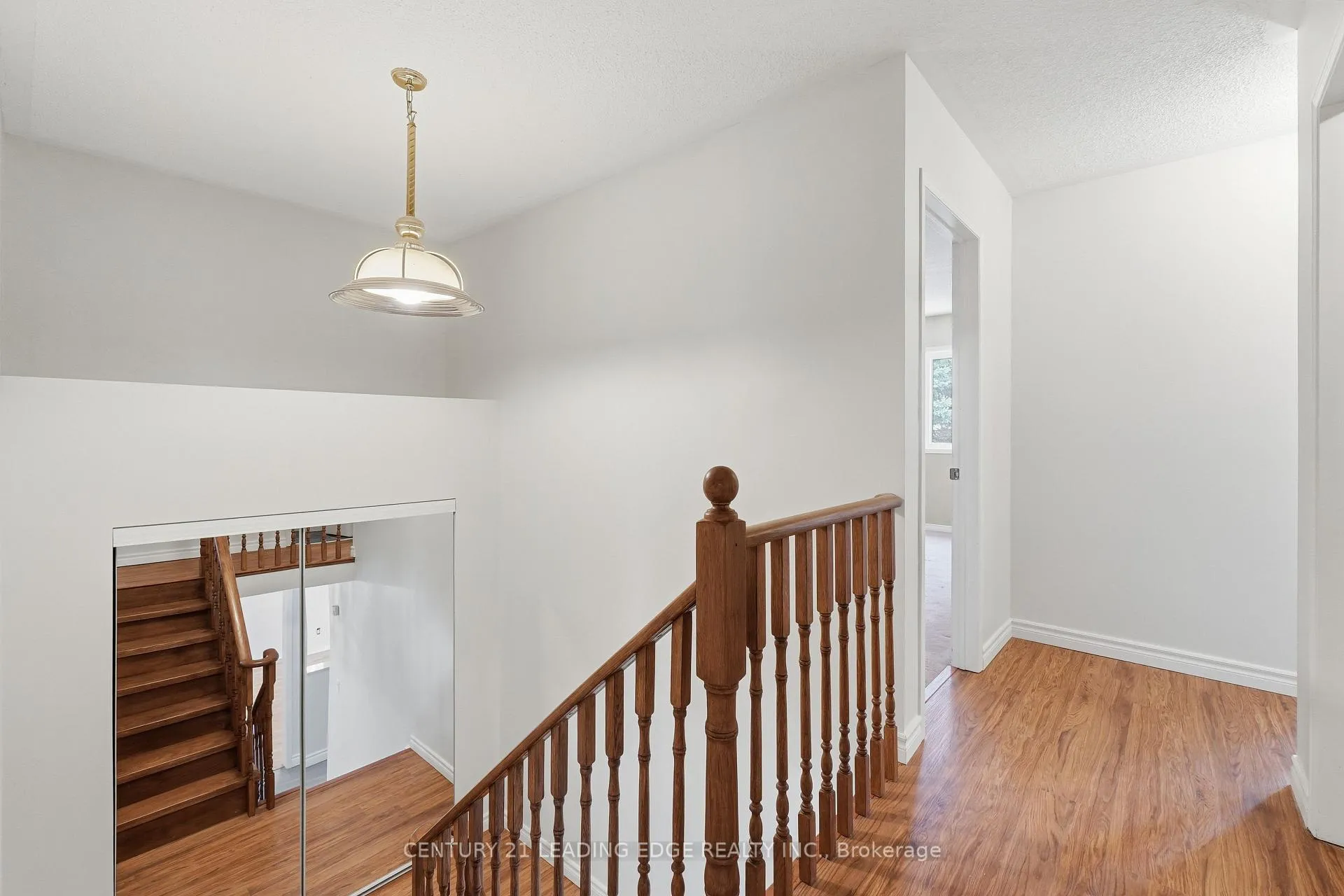 Photo 26 of 60 Snedden Avenue, Aurora, Bayview Wellington — HOMEH