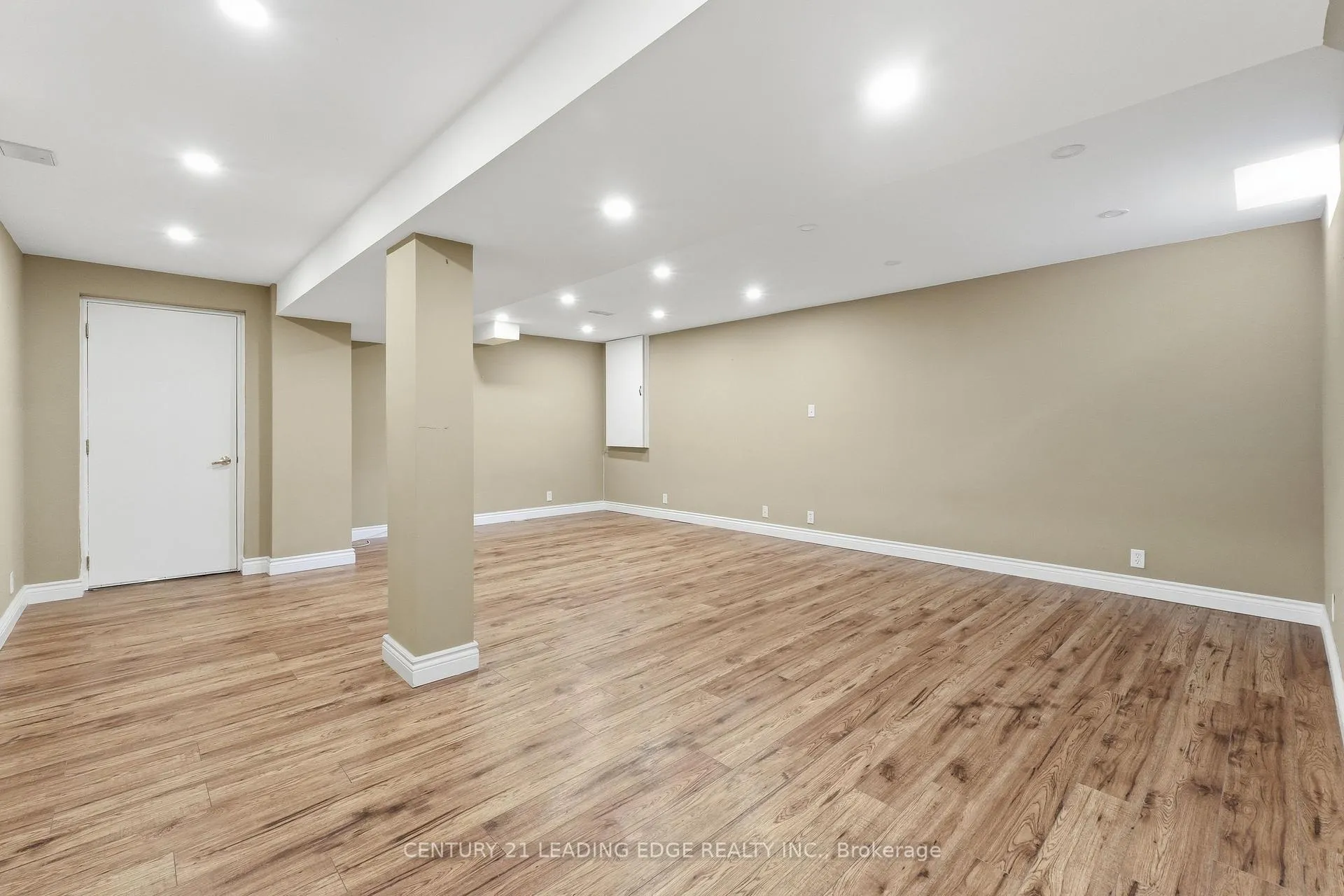 Photo 44 of 60 Snedden Avenue, Aurora, Bayview Wellington — HOMEH