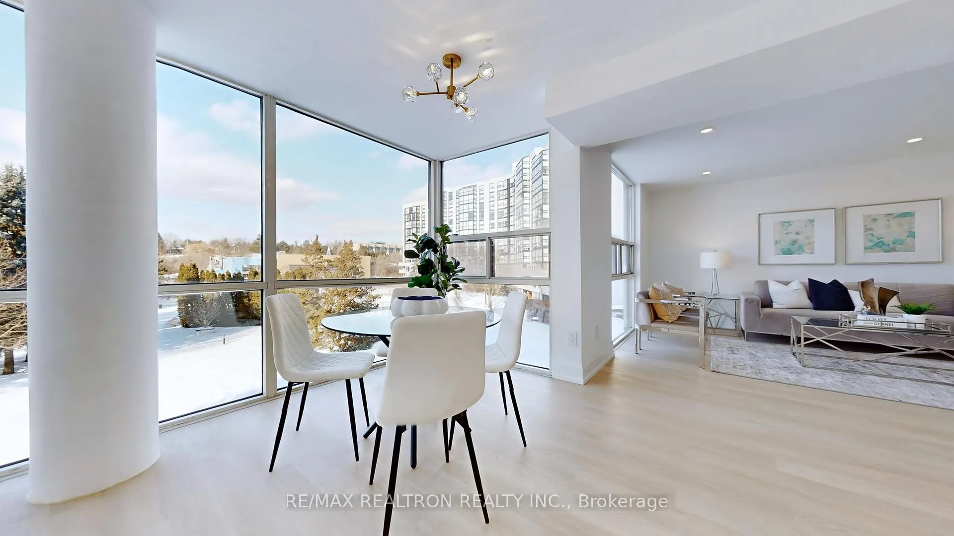 Photo 20 of Unit 404, 40 Harding Boulevard W, Richmond Hill, Harding — HOMEH