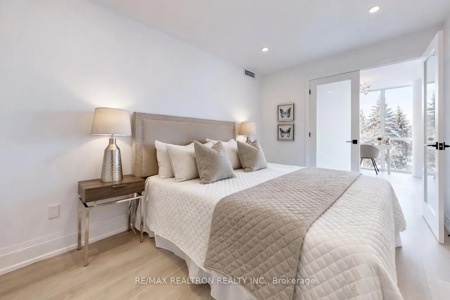 Photo 27 of Unit 404, 40 Harding Boulevard W, Richmond Hill, Harding — HOMEH