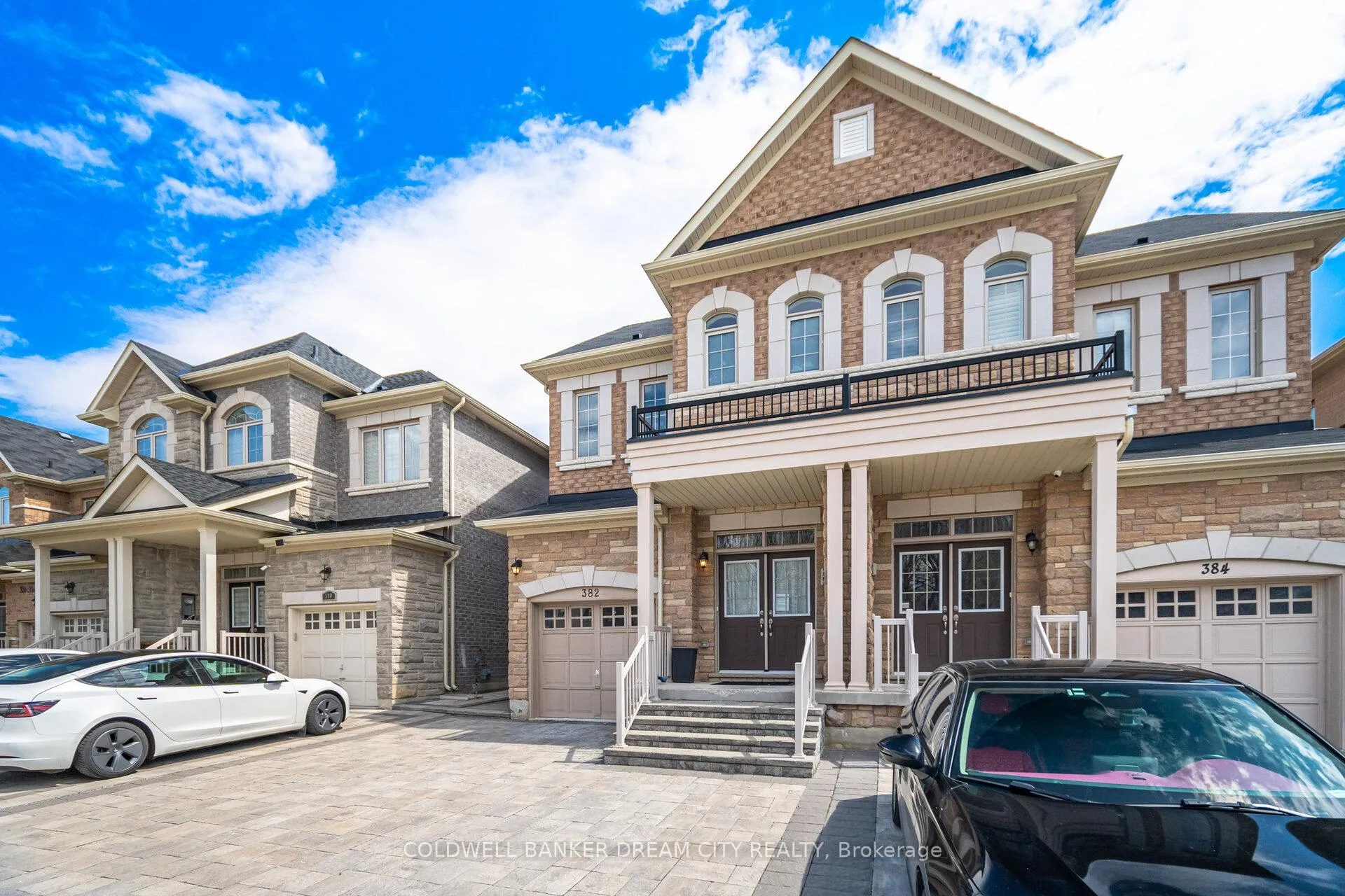Photo 3 of 382 Kirkham Drive, Markham, Cedarwood — HOMEH