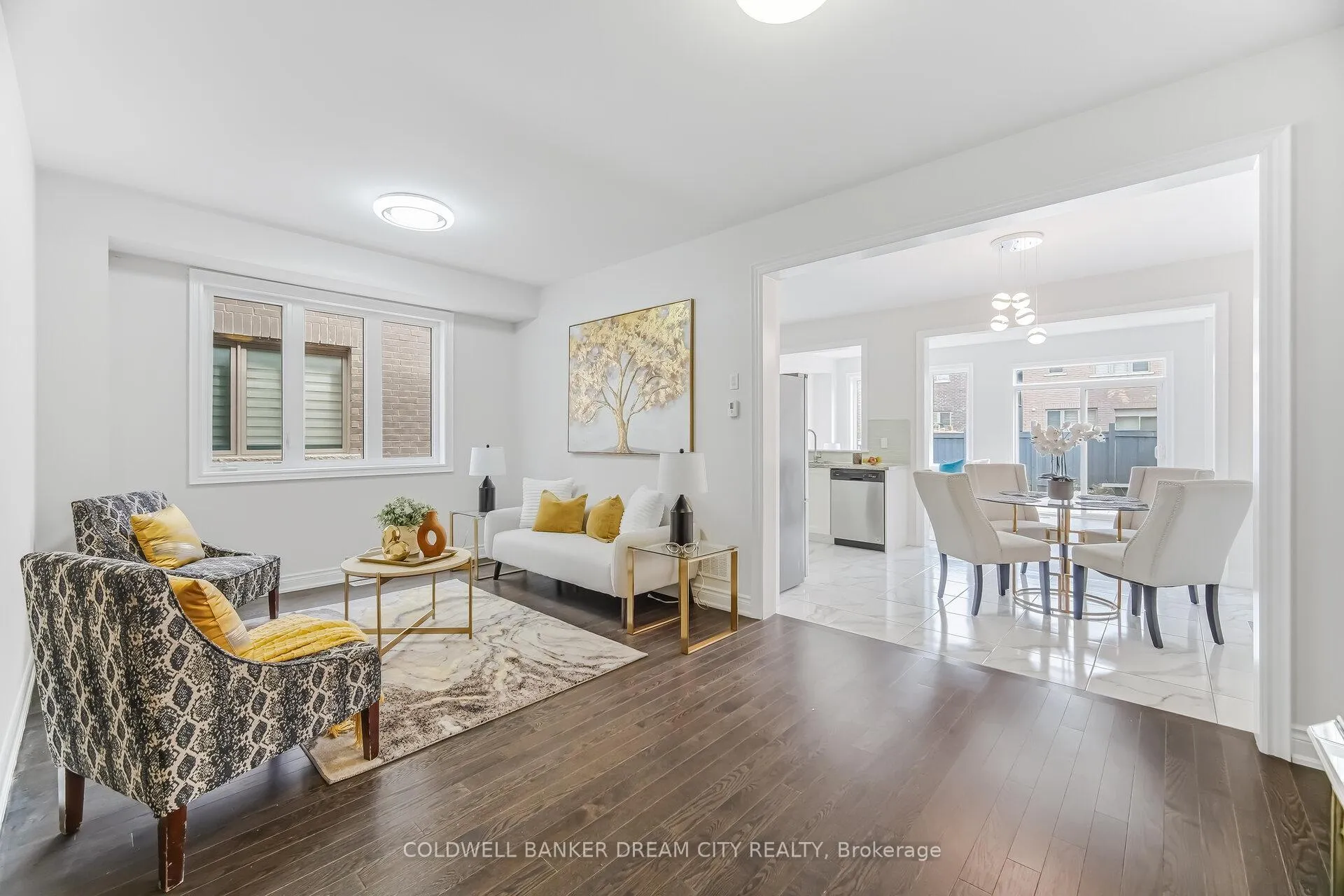 Photo 9 of 382 Kirkham Drive, Markham, Cedarwood — HOMEH