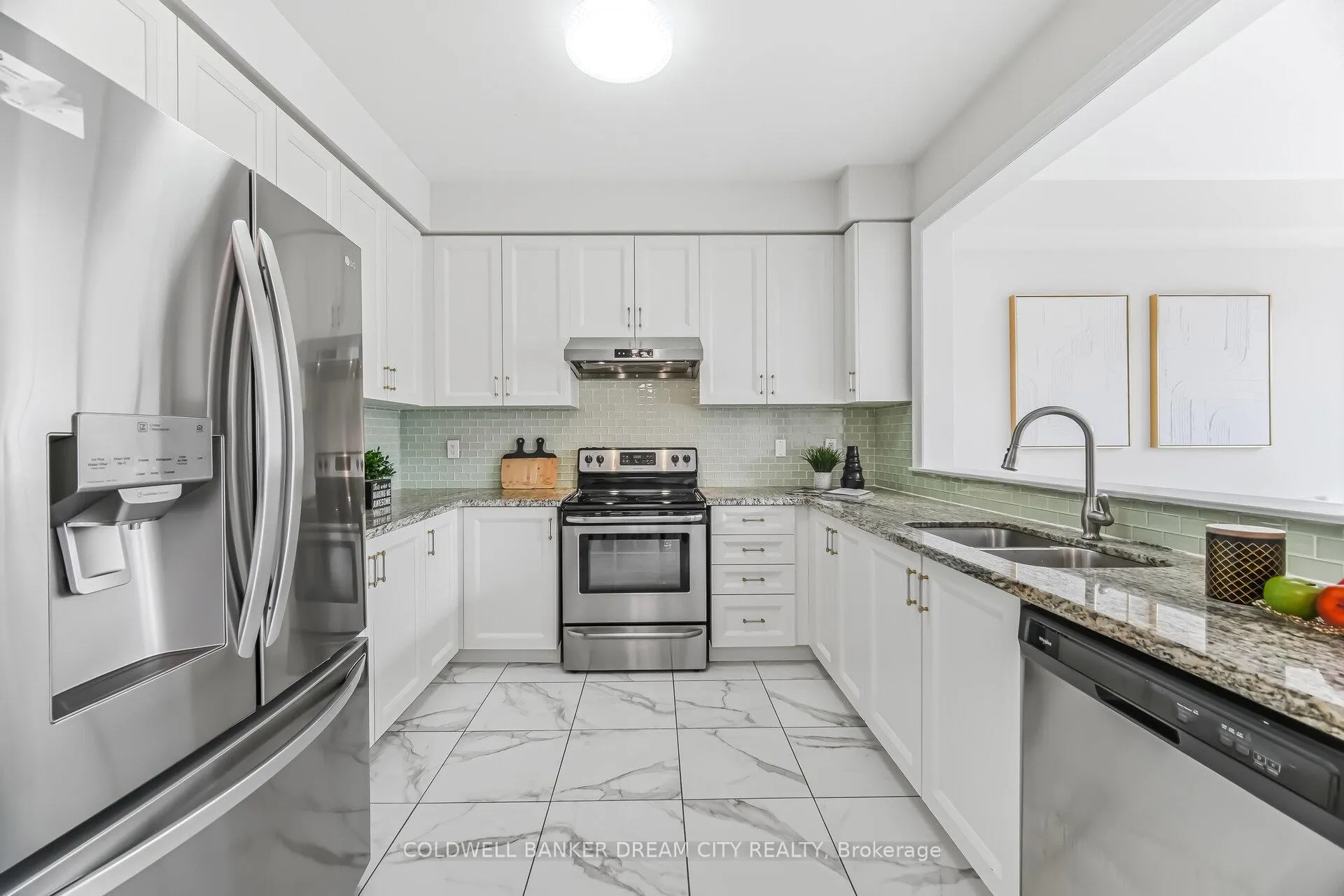 Photo 13 of 382 Kirkham Drive, Markham, Cedarwood — HOMEH