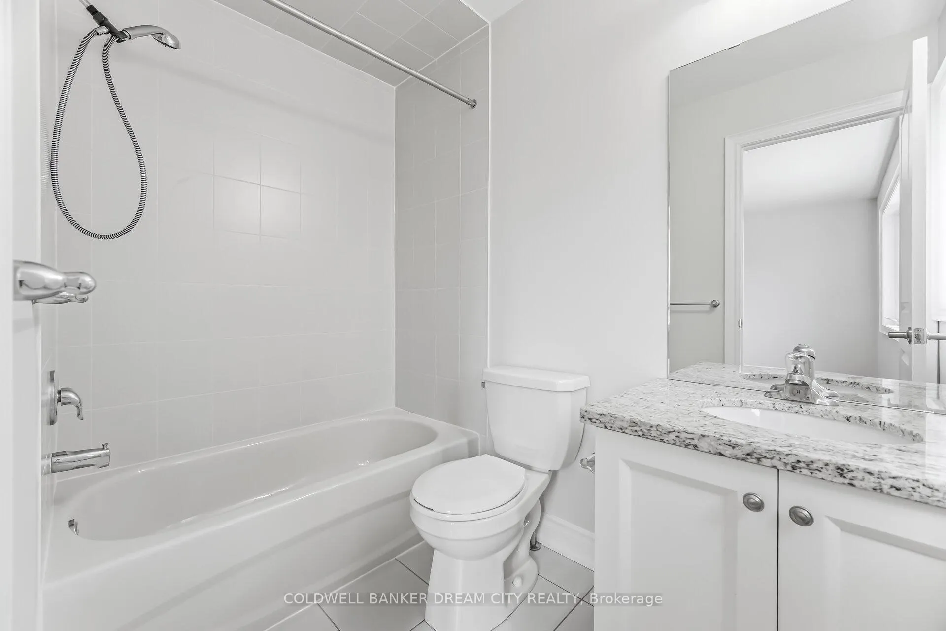 Photo 29 of 382 Kirkham Drive, Markham, Cedarwood — HOMEH