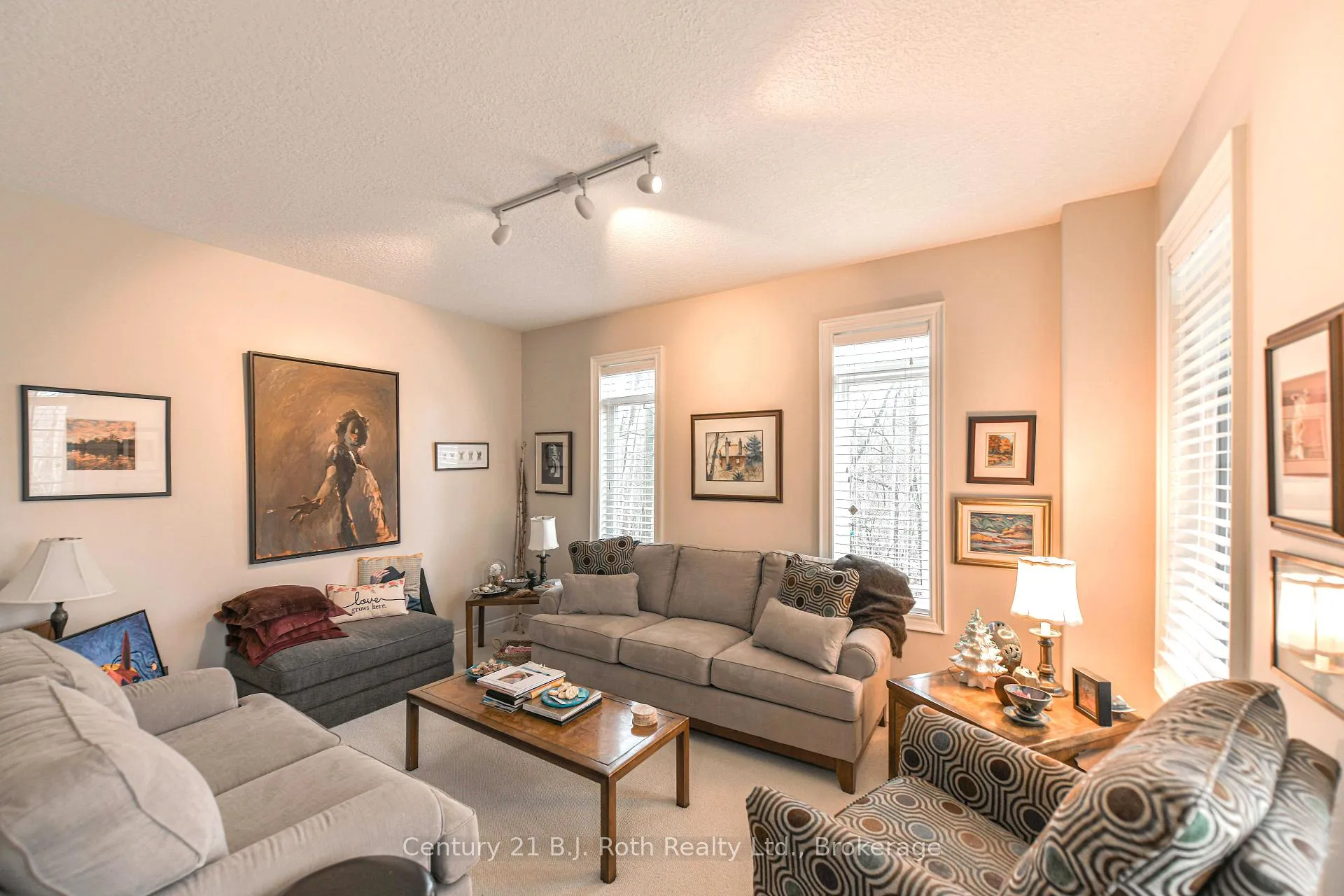 Photo 15 of 4901 11 Line N, Oro-Medonte, Rural Oro-Medonte — HOMEH