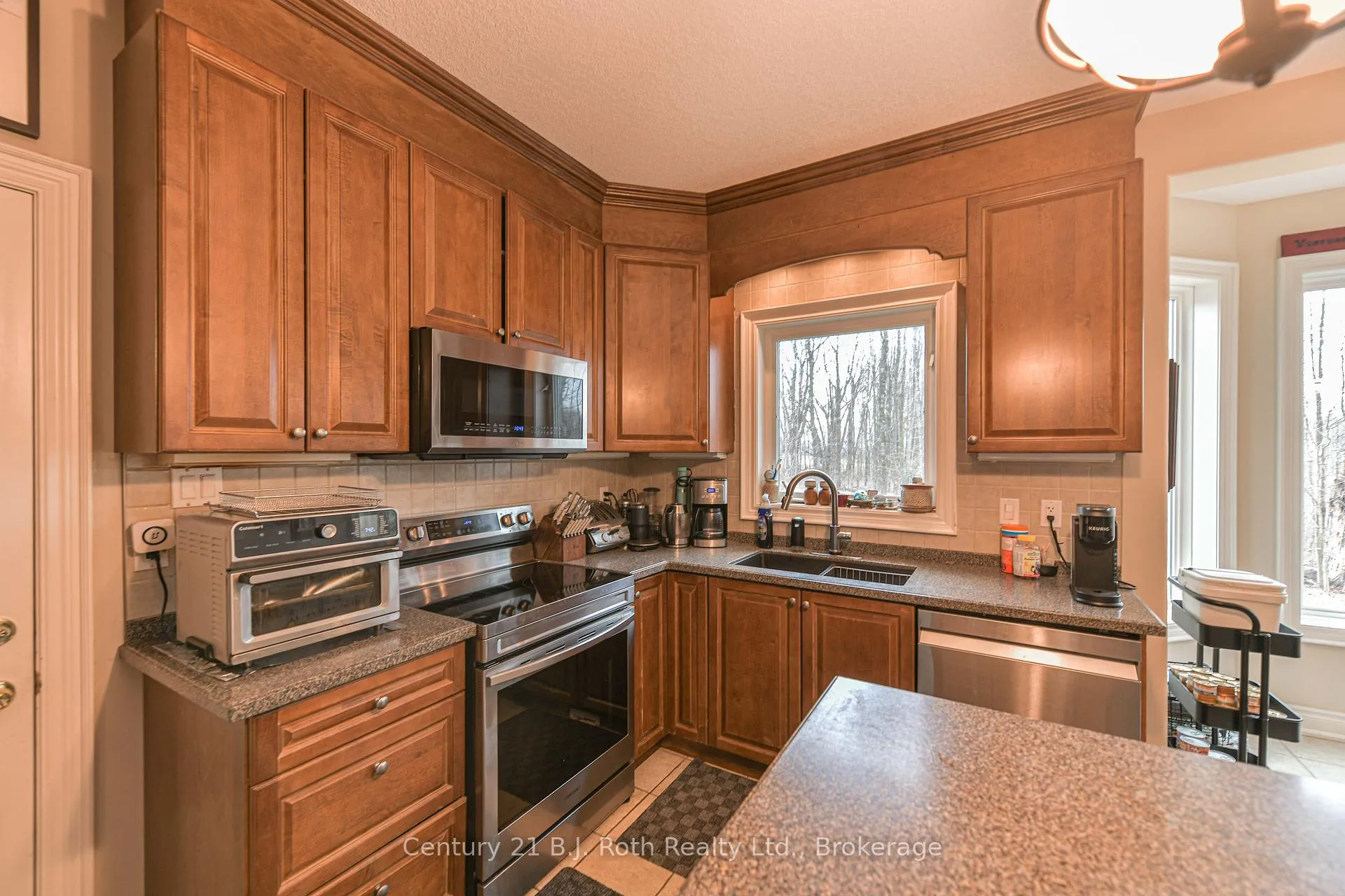 Photo 17 of 4901 11 Line N, Oro-Medonte, Rural Oro-Medonte — HOMEH