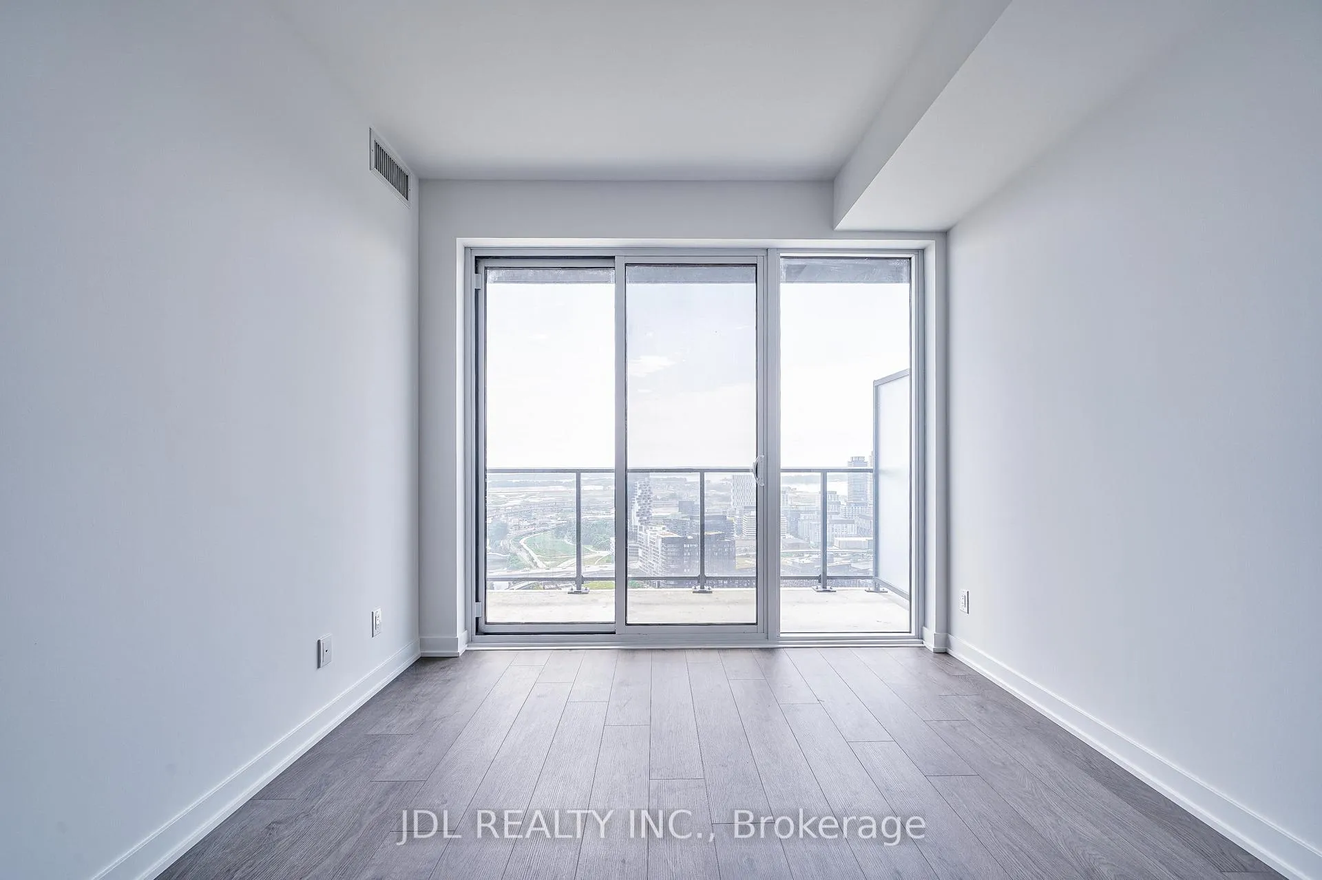 Photo 5 of Unit 3503, 5 Defries Street, Toronto, Regent Park — HOMEH