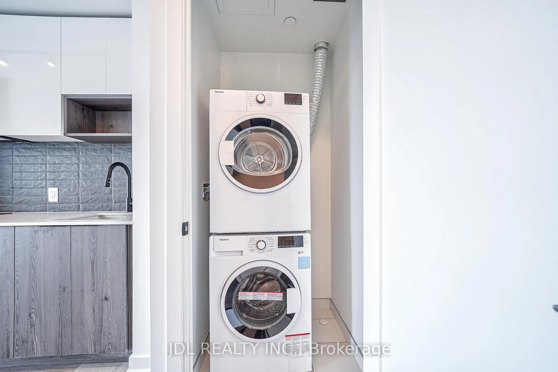 Photo 9 of Unit 3503, 5 Defries Street, Toronto, Regent Park — HOMEH
