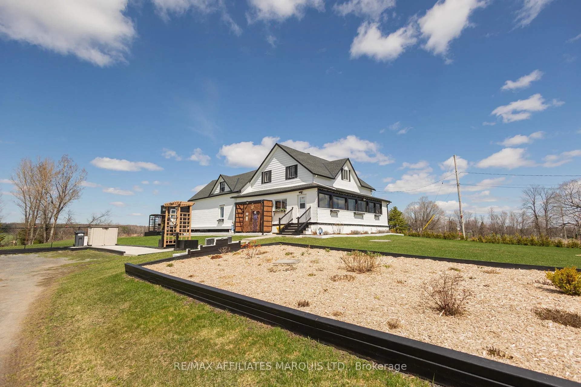 Photo 2 of 18753 County 19 Road, South Glengarry, South Glengarry (Charlottenburgh) Twp — HOMEH