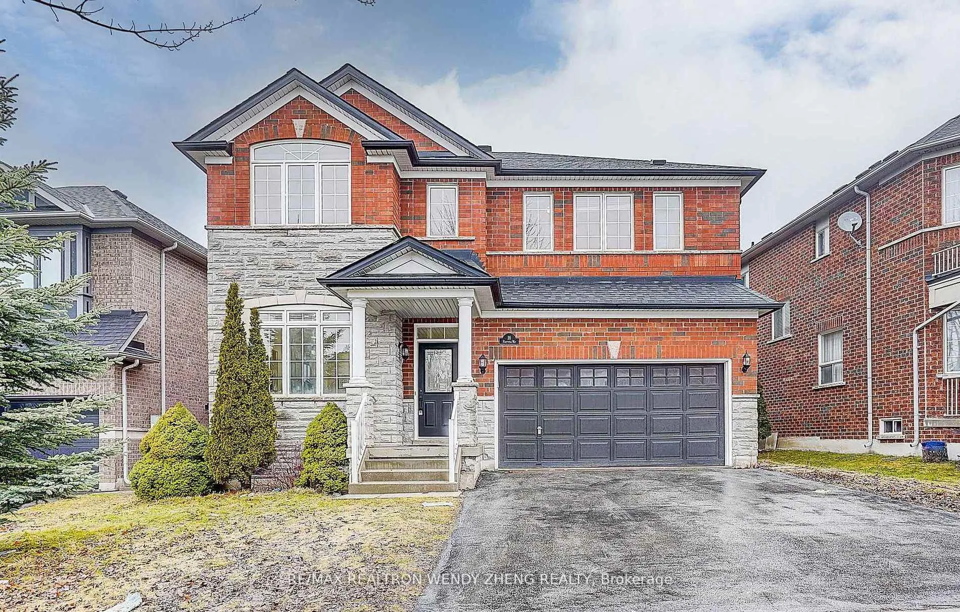 Front of 16 Hartwell Way