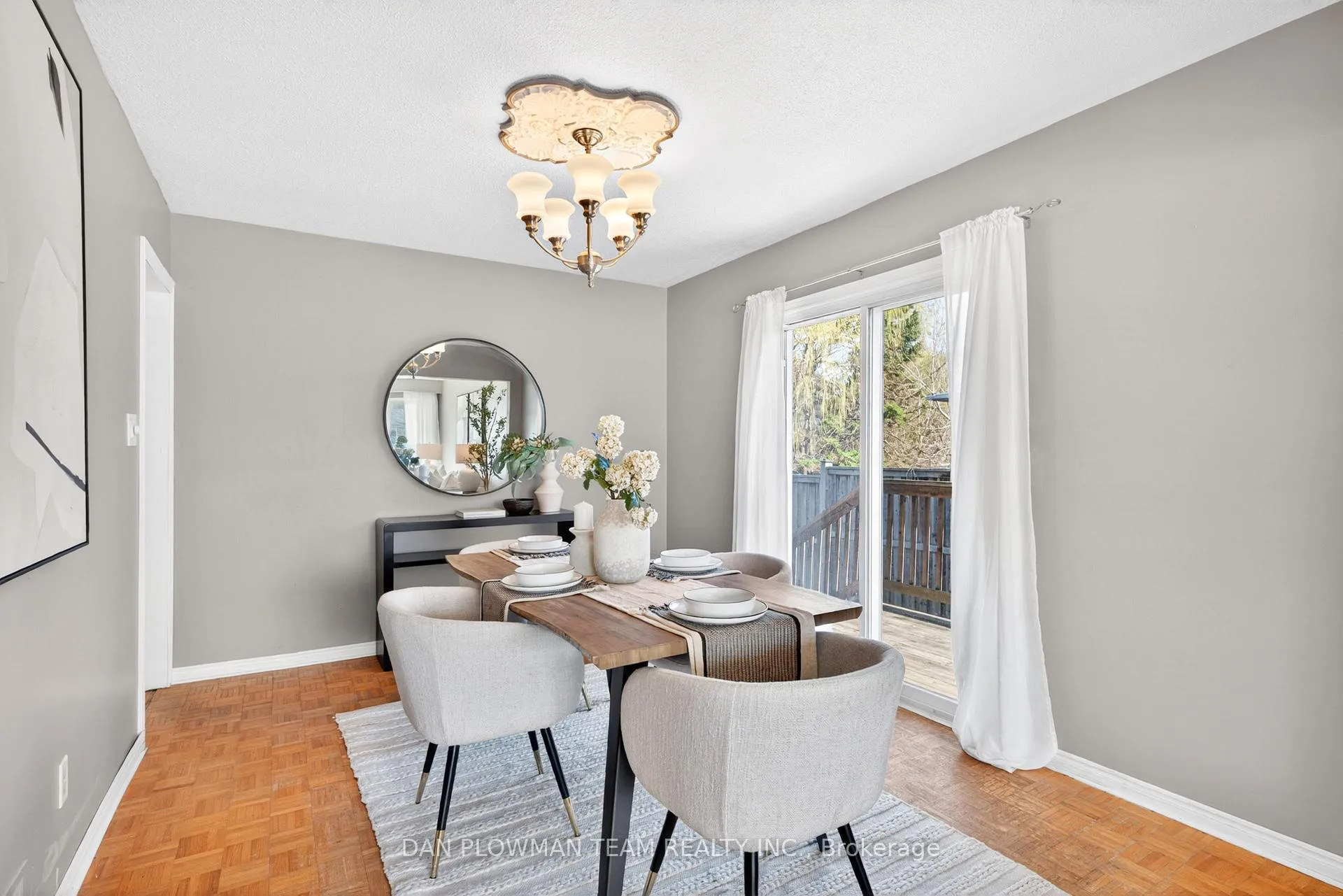 Photo 11 of 215 Central Park Boulevard N, Oshawa, O'Neill — HOMEH
