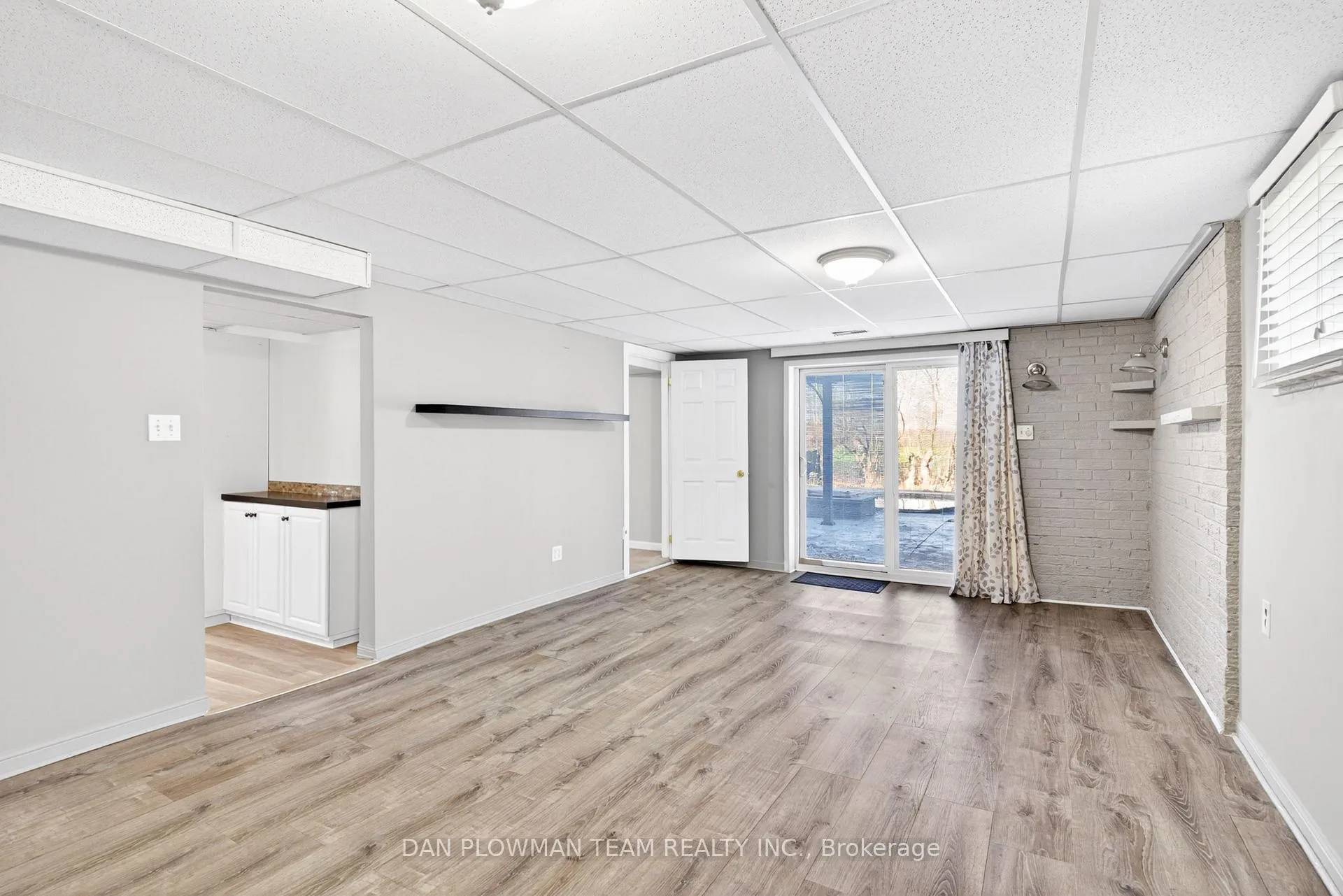 Photo 31 of 215 Central Park Boulevard N, Oshawa, O'Neill — HOMEH