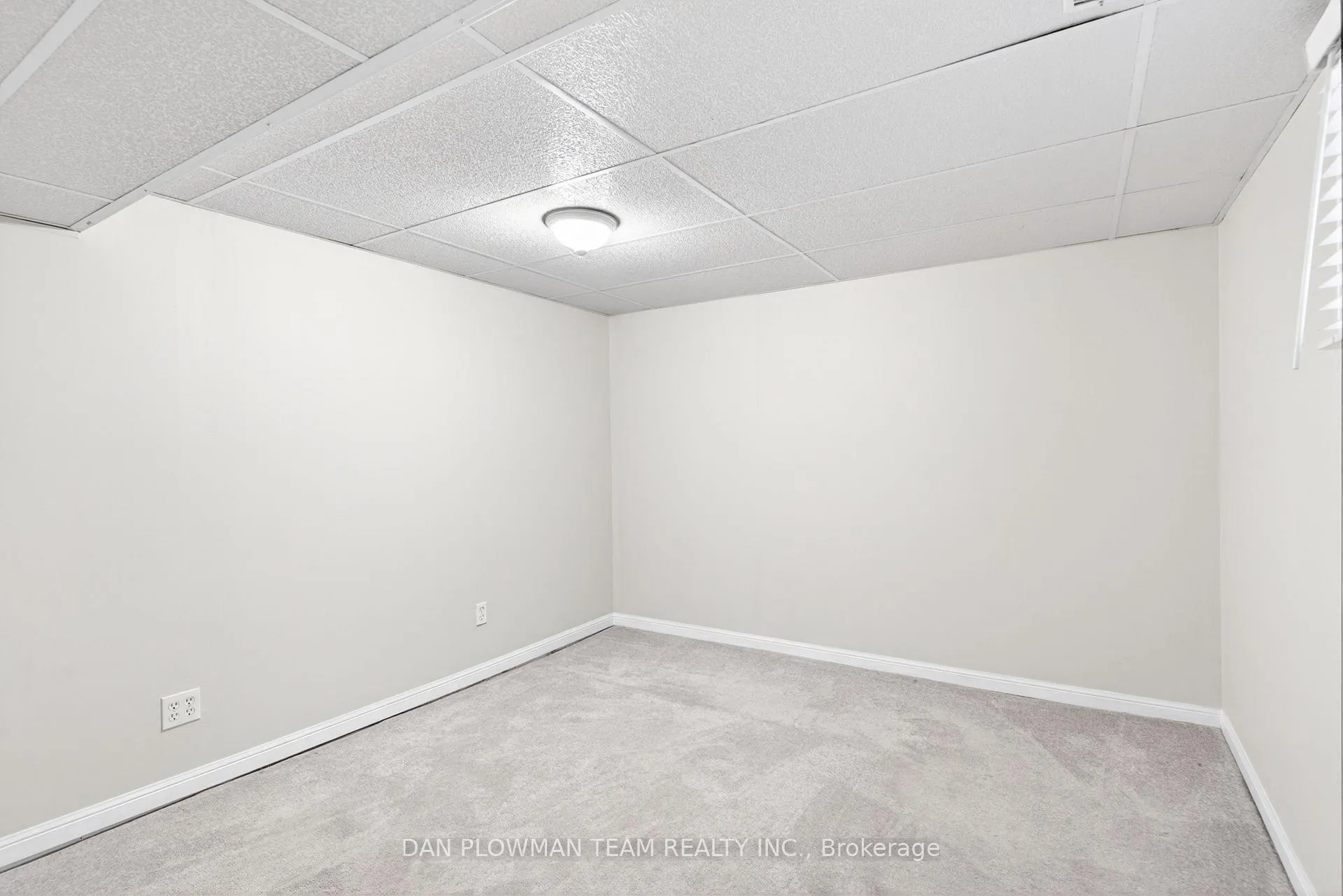 Photo 33 of 215 Central Park Boulevard N, Oshawa, O'Neill — HOMEH