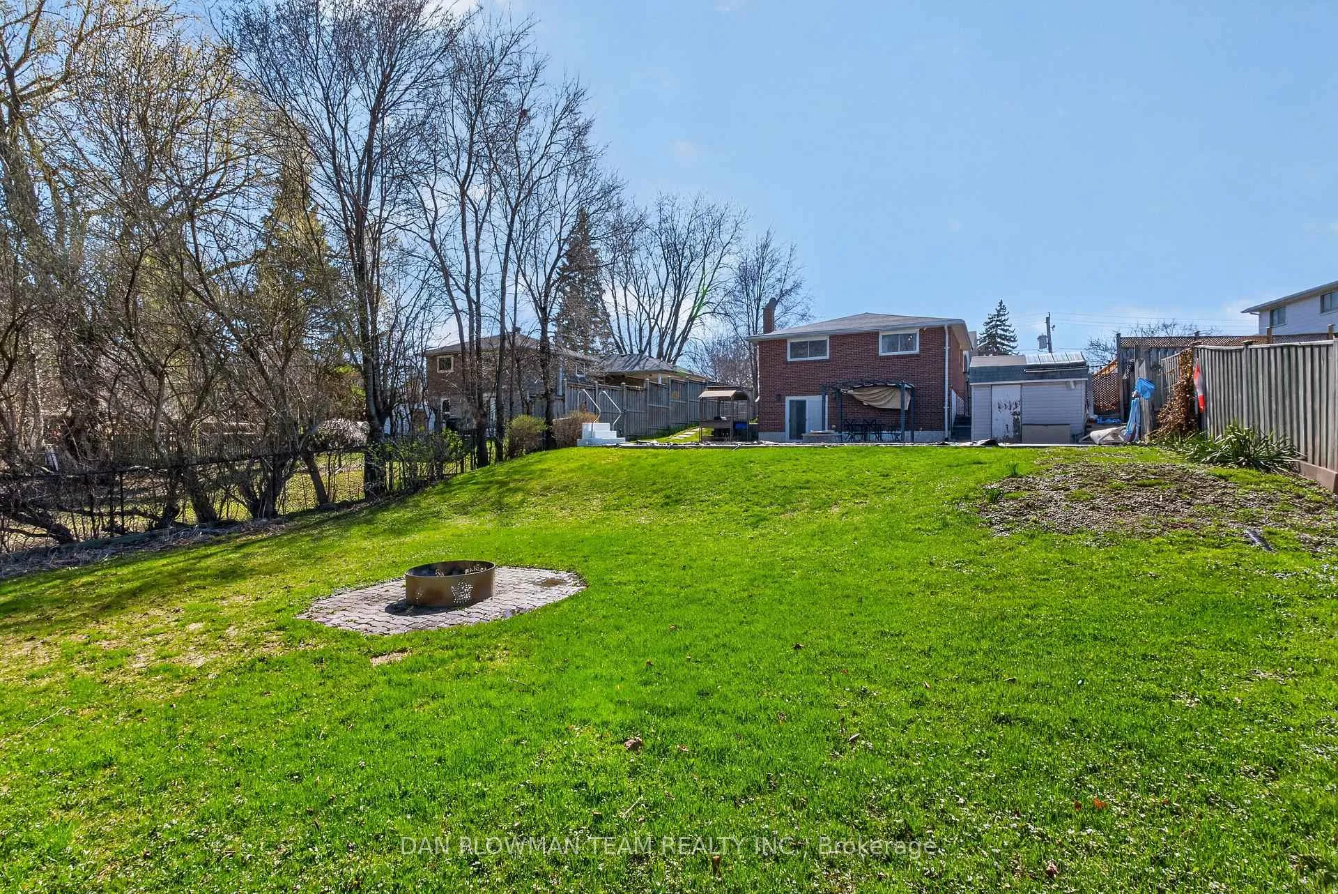 Photo 45 of 215 Central Park Boulevard N, Oshawa, O'Neill — HOMEH