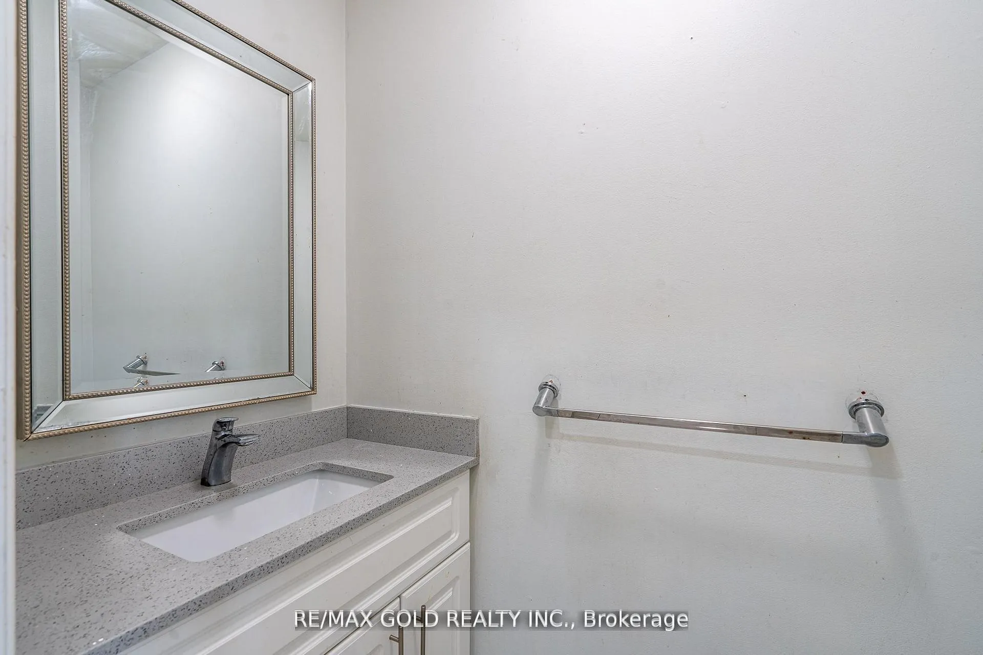 Photo 7 of 25 Clover Bloom Road, Brampton, Sandringham-Wellington — HOMEH