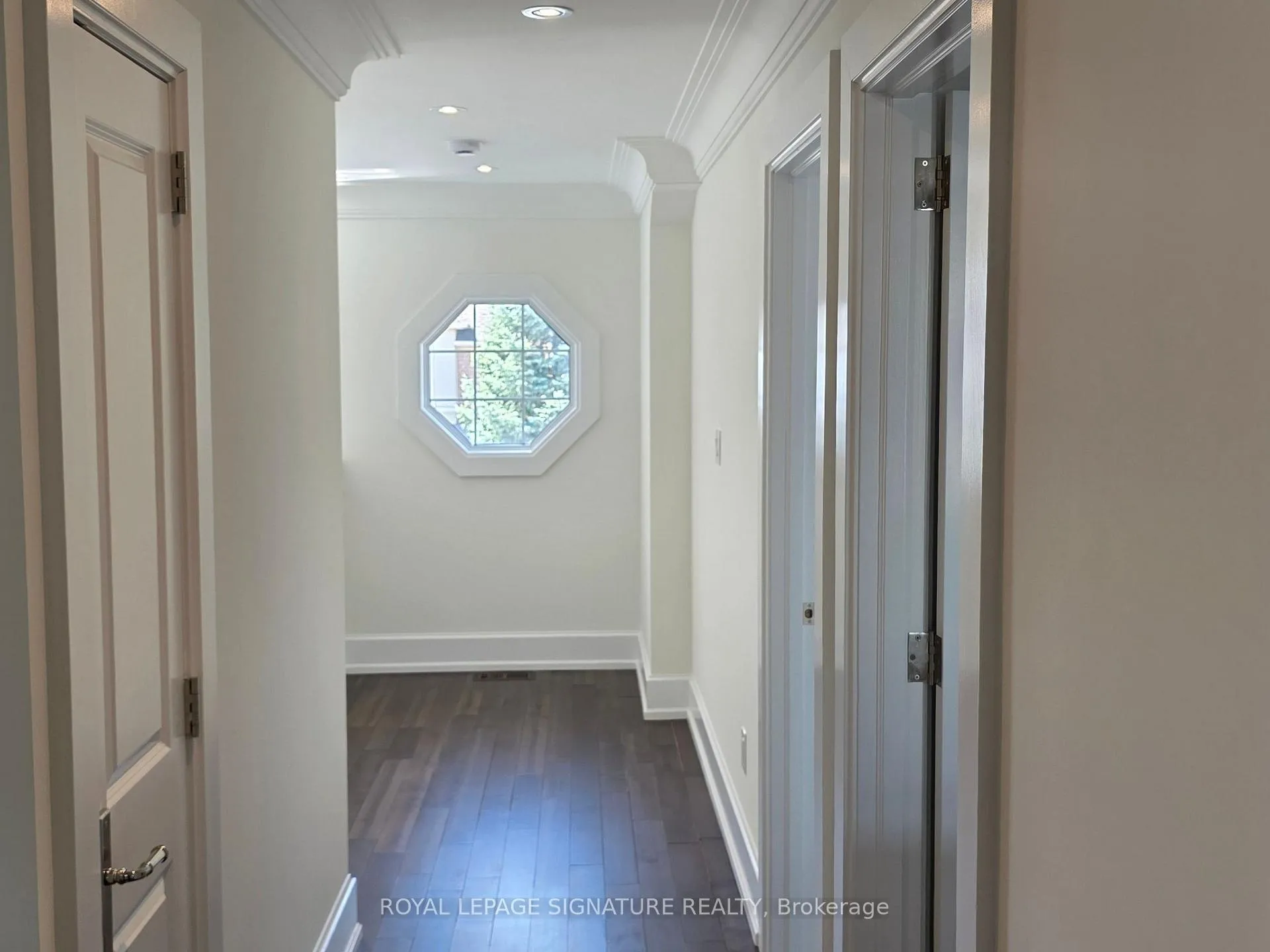 Photo 20 of 2096 Newell Crescent, Burlington, Orchard — HOMEH