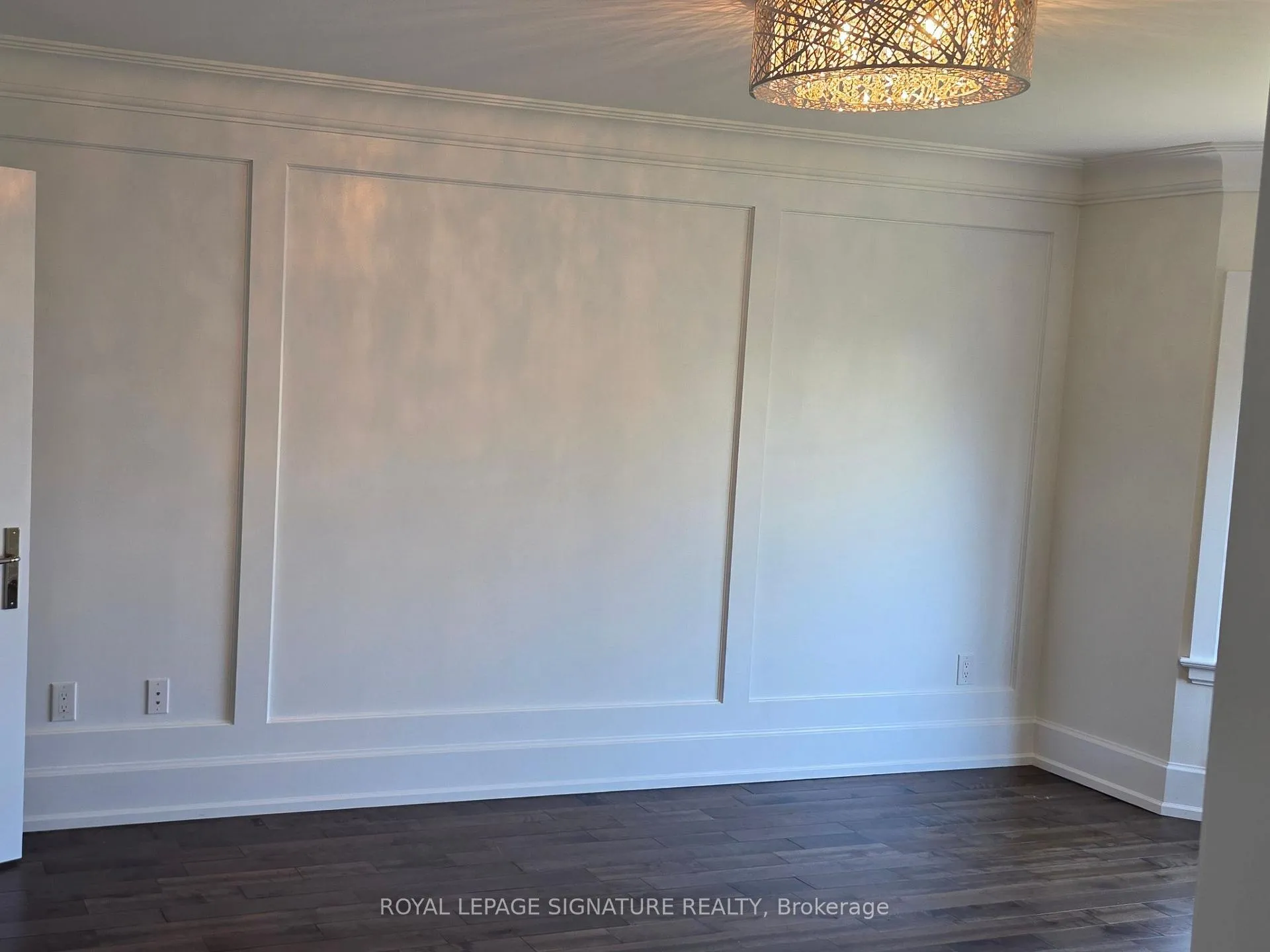 Photo 33 of 2096 Newell Crescent, Burlington, Orchard — HOMEH